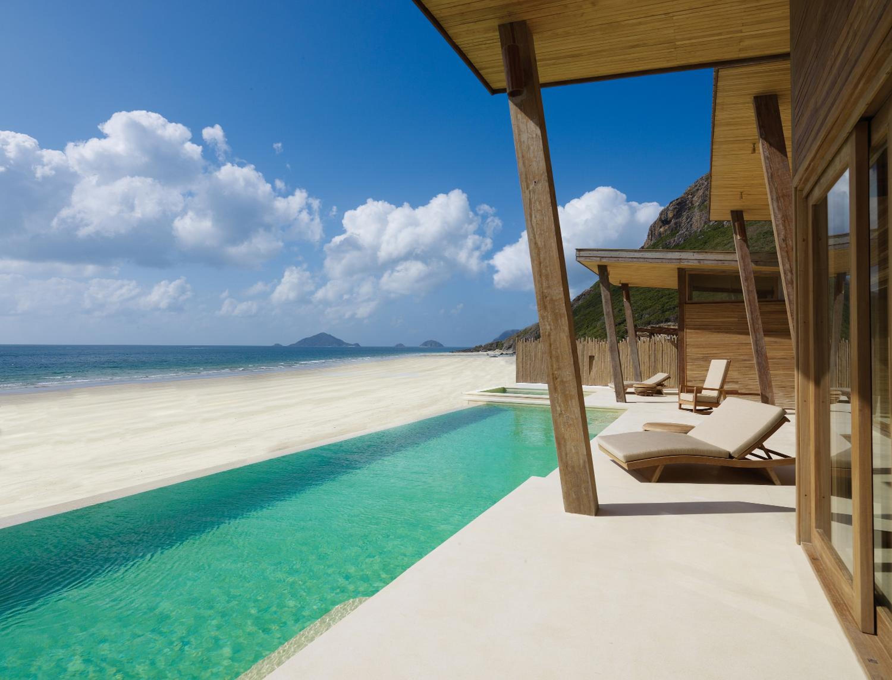 Beachfront 2-Bedroom Pool Villa