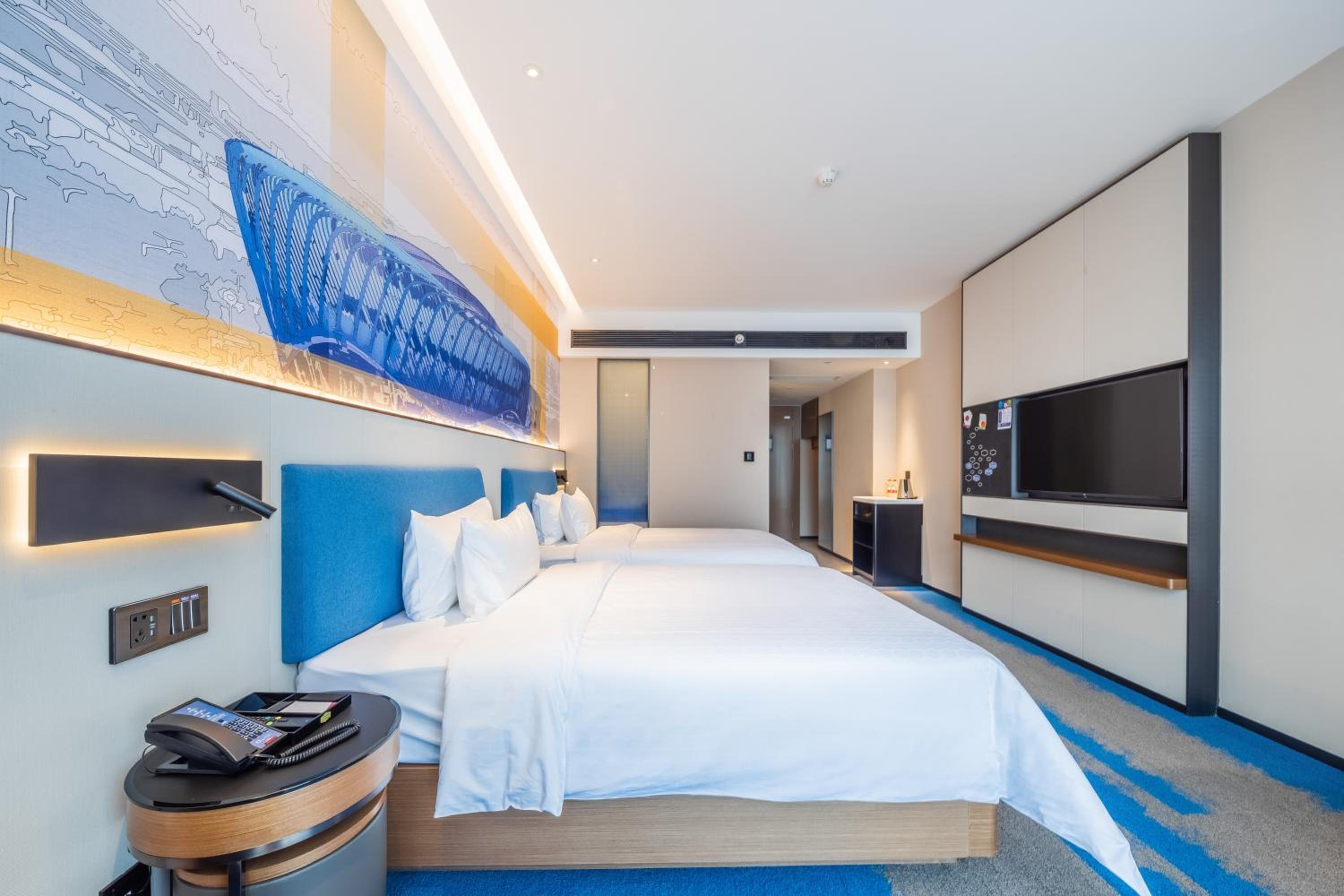 Deluxe Twin Room photo 3
