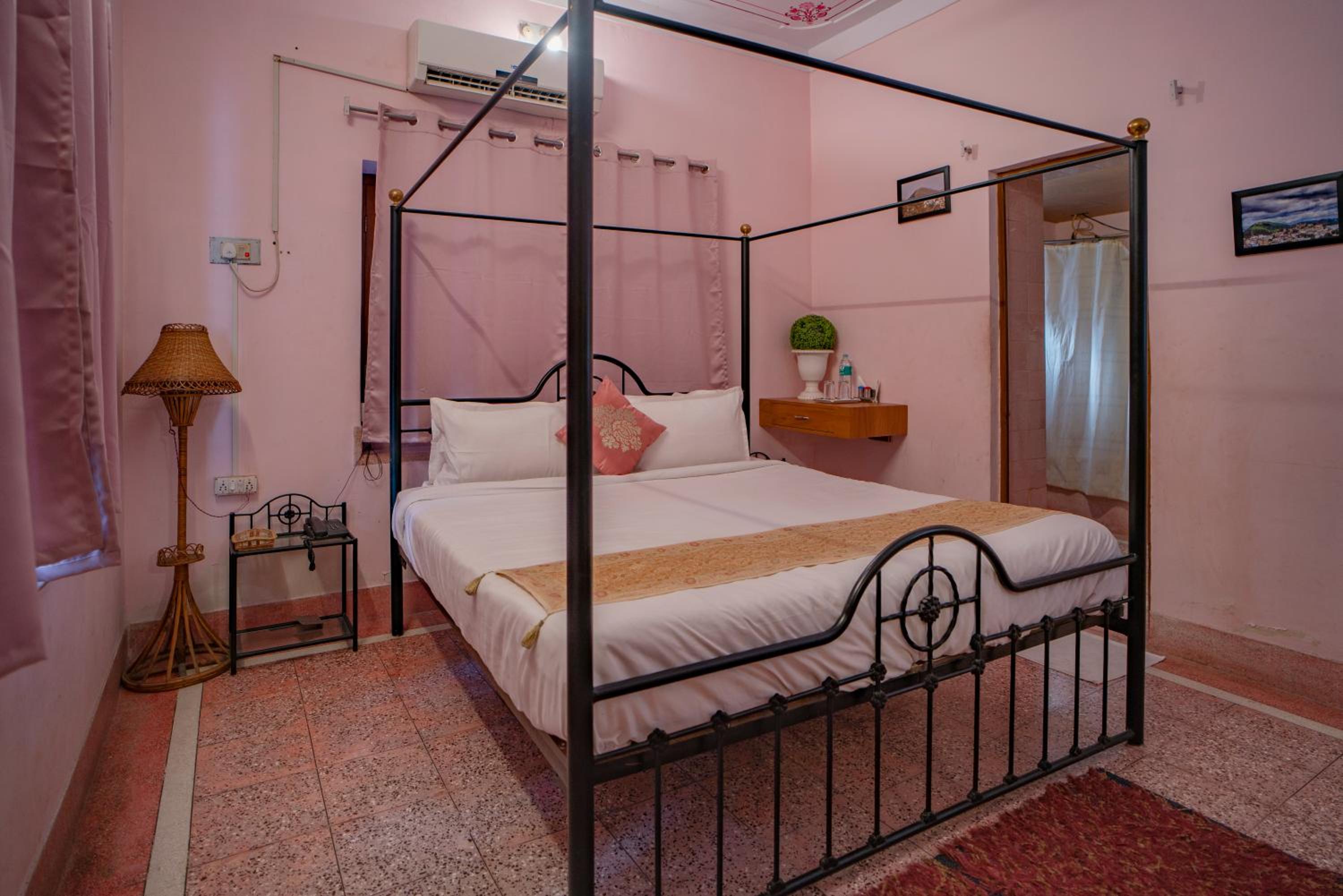 Superior Double Room - Photo 17