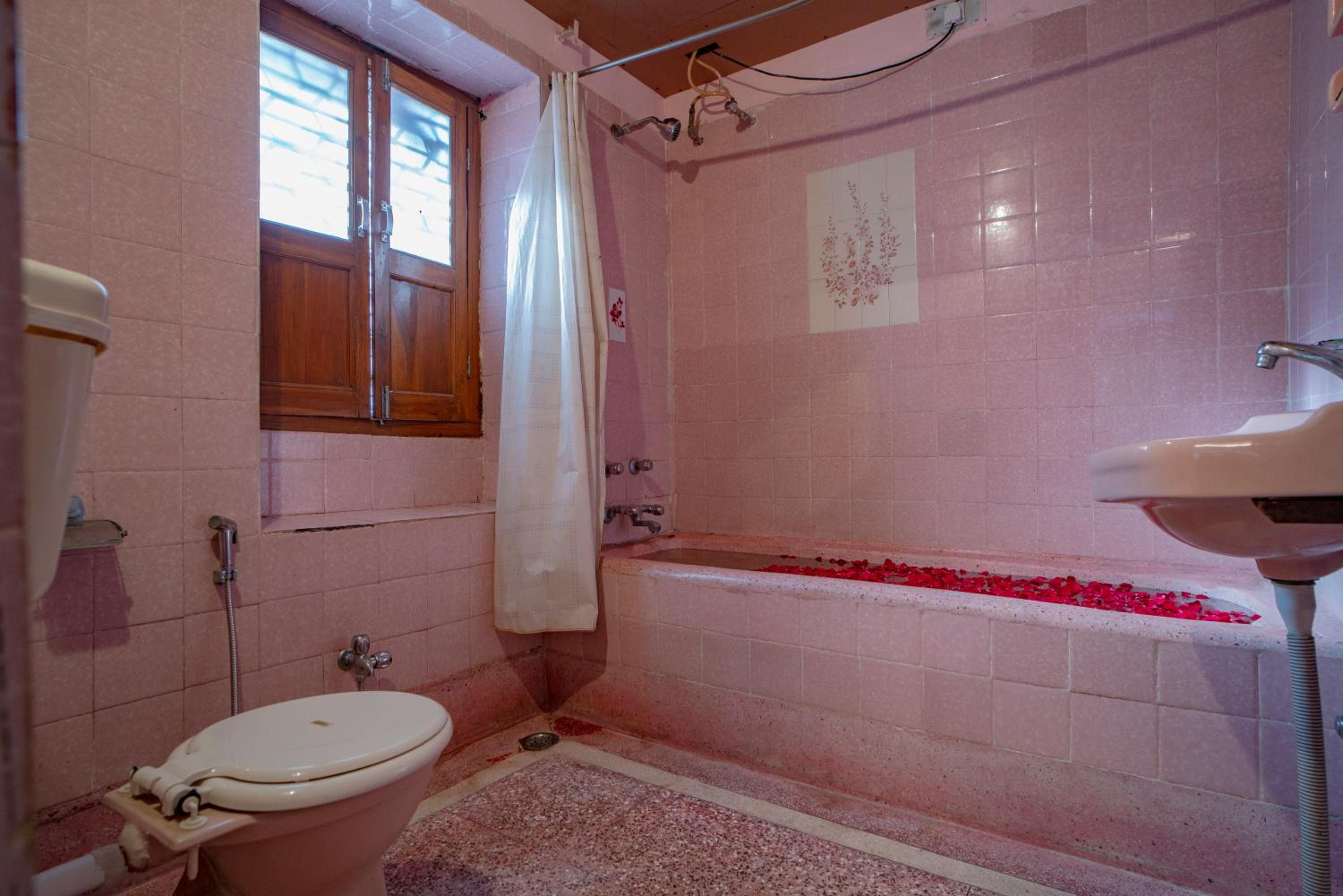 Superior Double Room - Photo 3