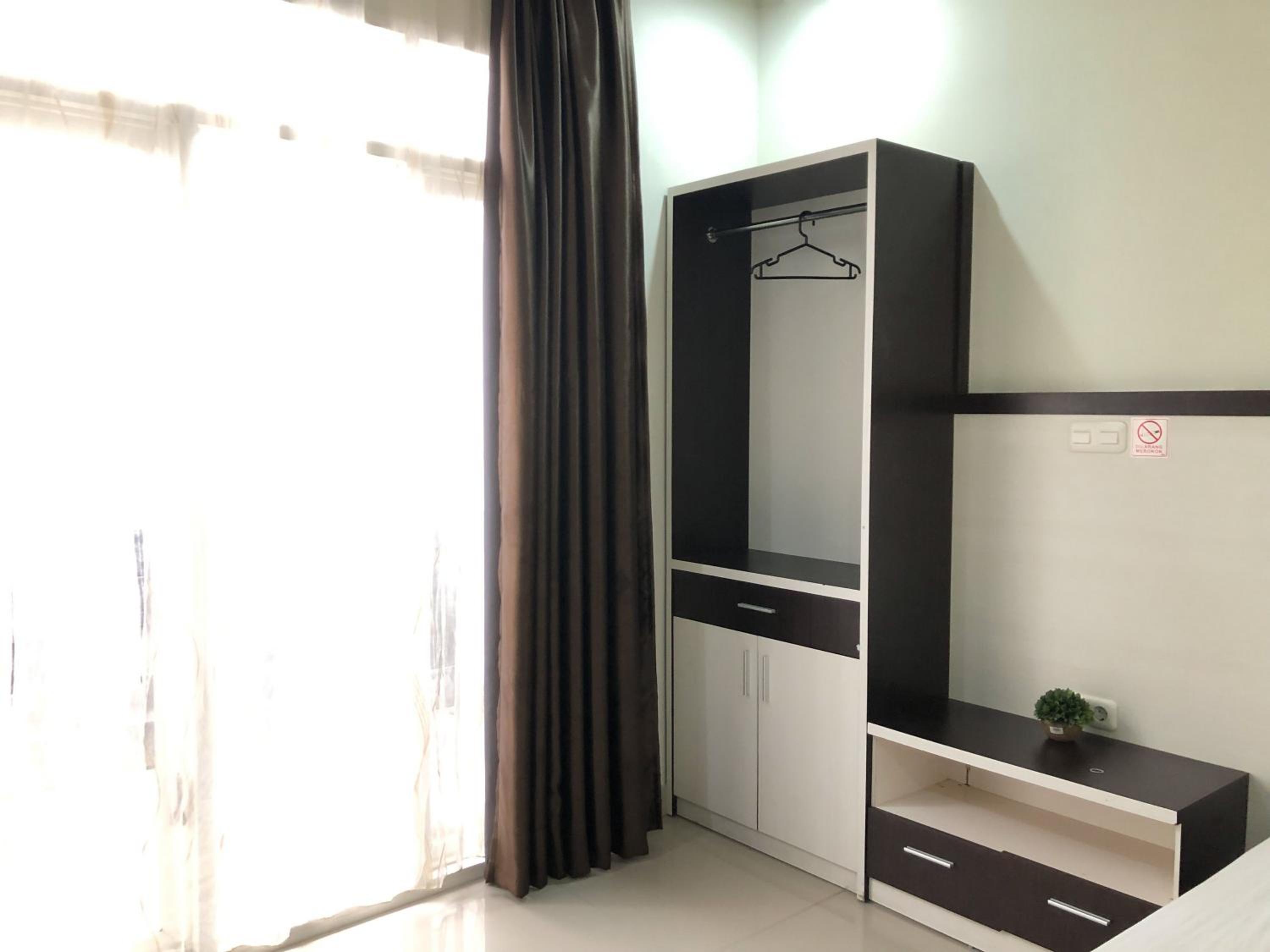Standard Double Room - Photo 9