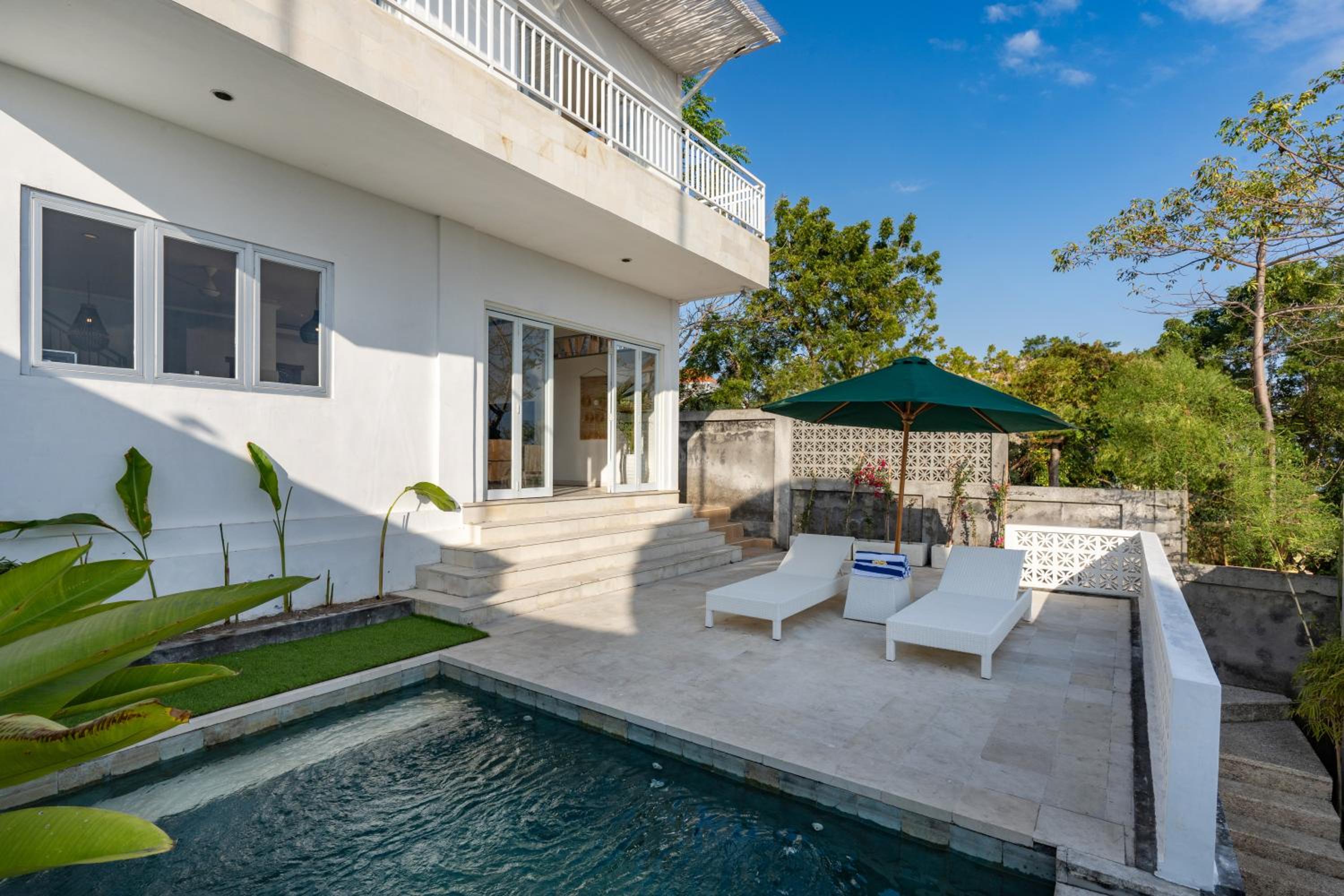 Villa with Sea View photo 2