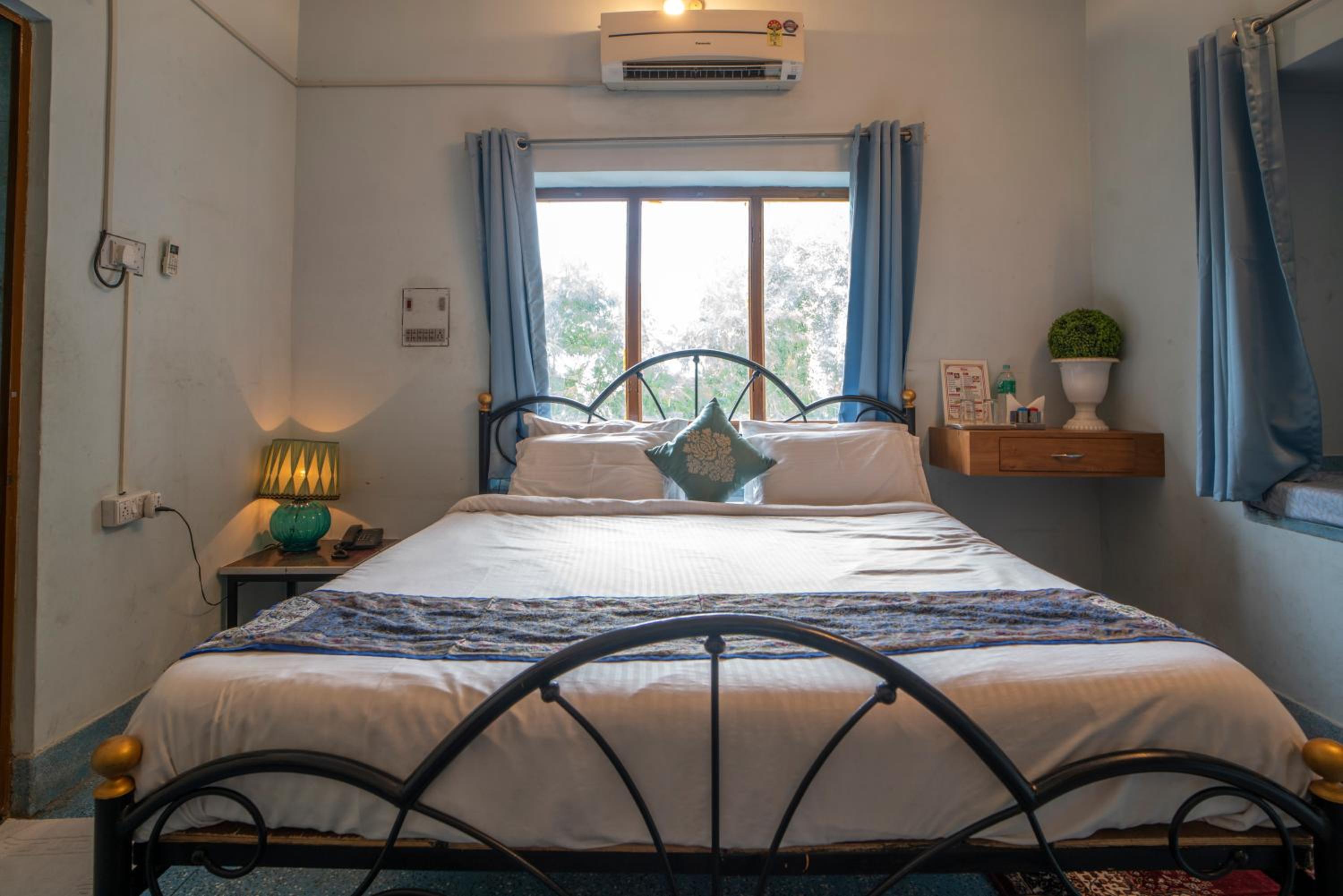 Deluxe Double Room - Photo 7