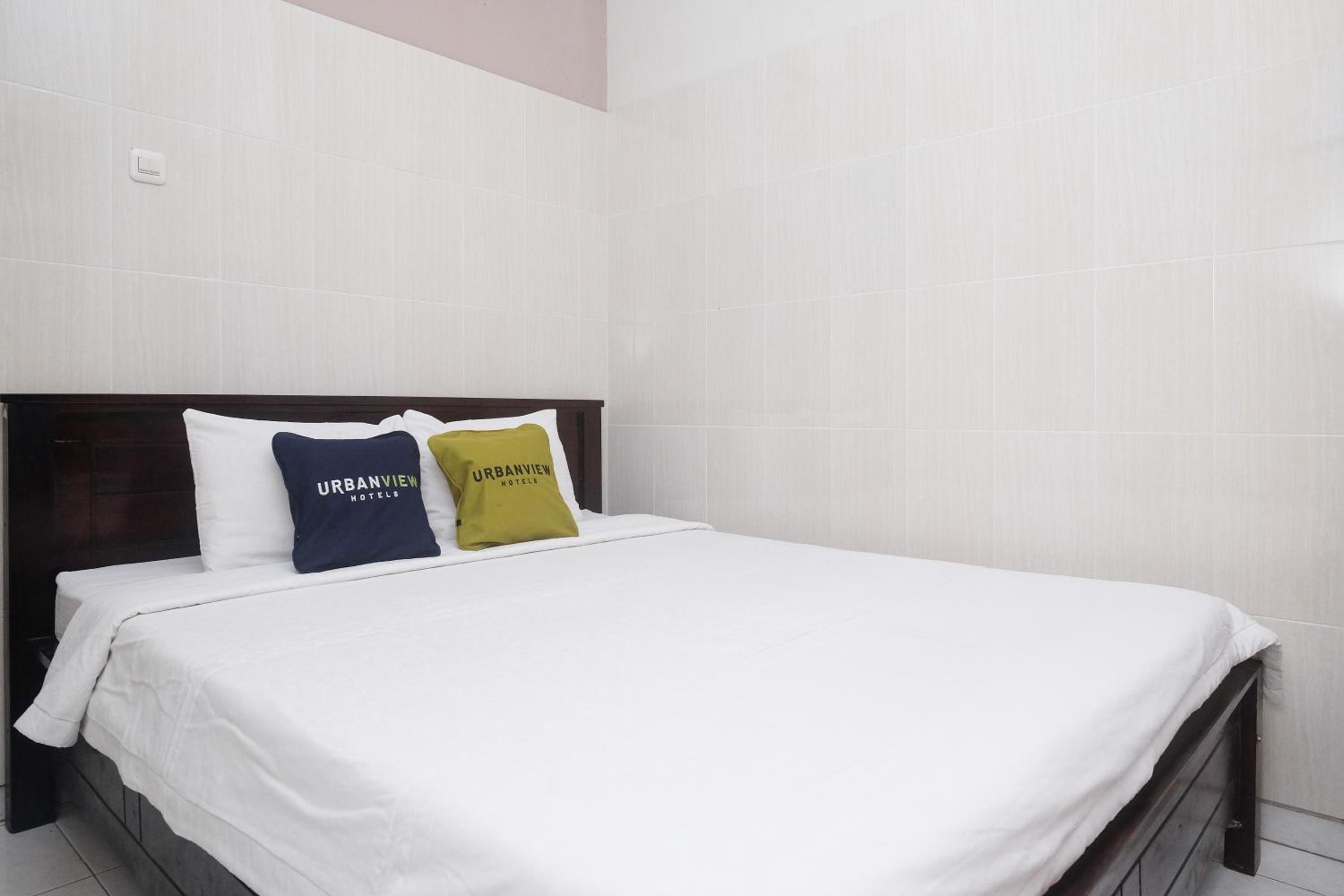 Deluxe Double Room - Photo 10