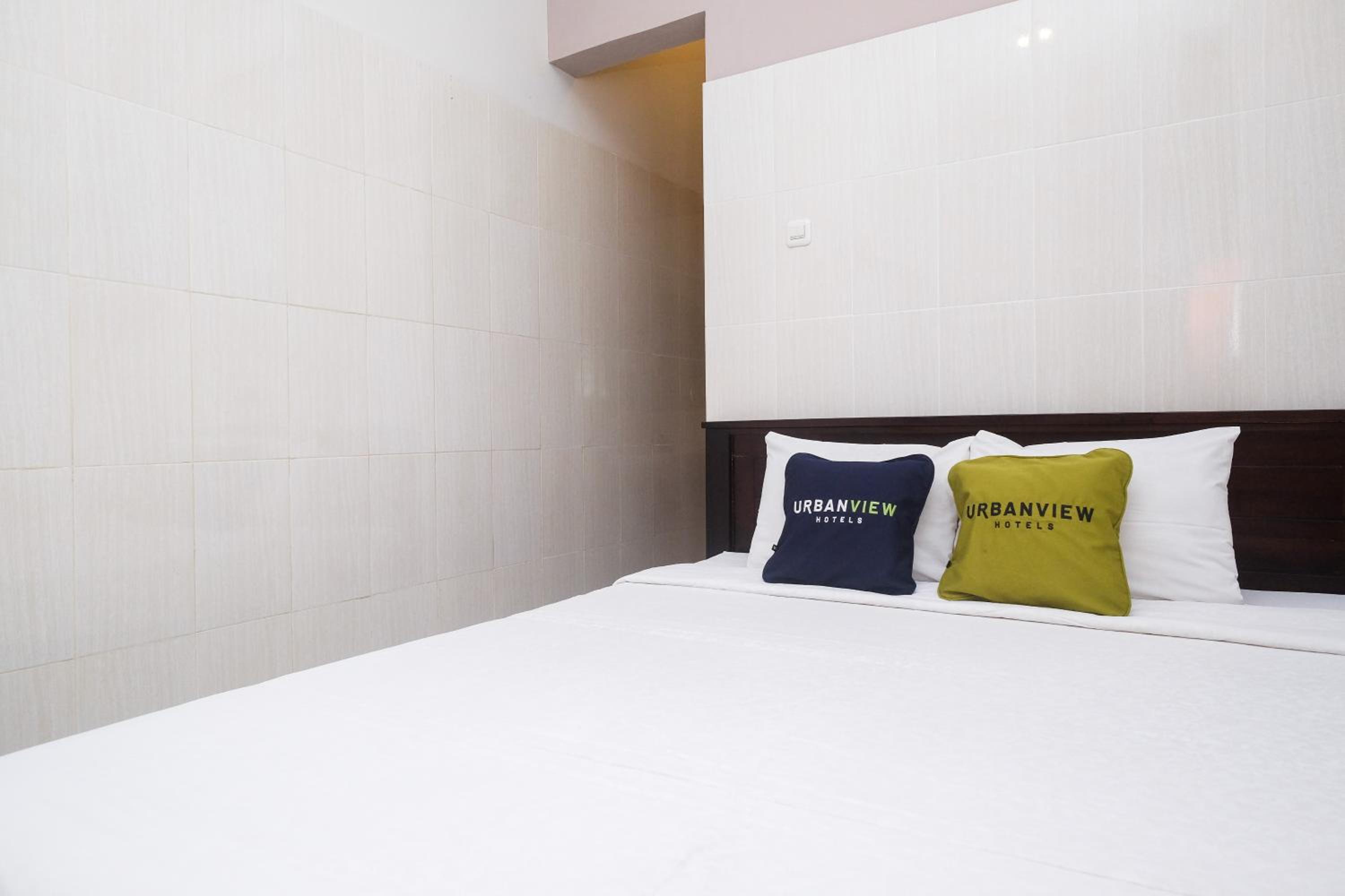 Deluxe Double Room - Photo 25