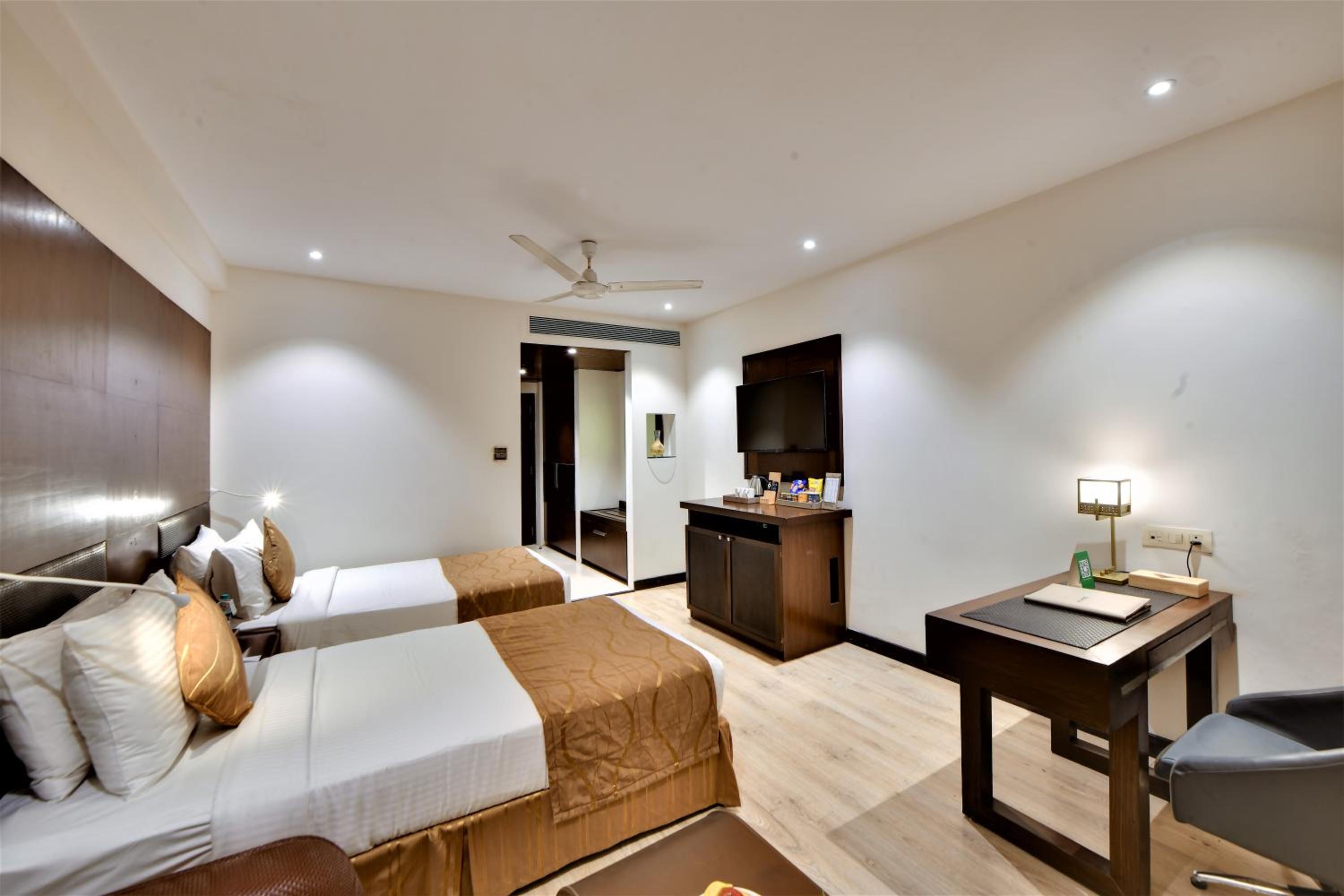 Winter Green Premium Room - Photo 3