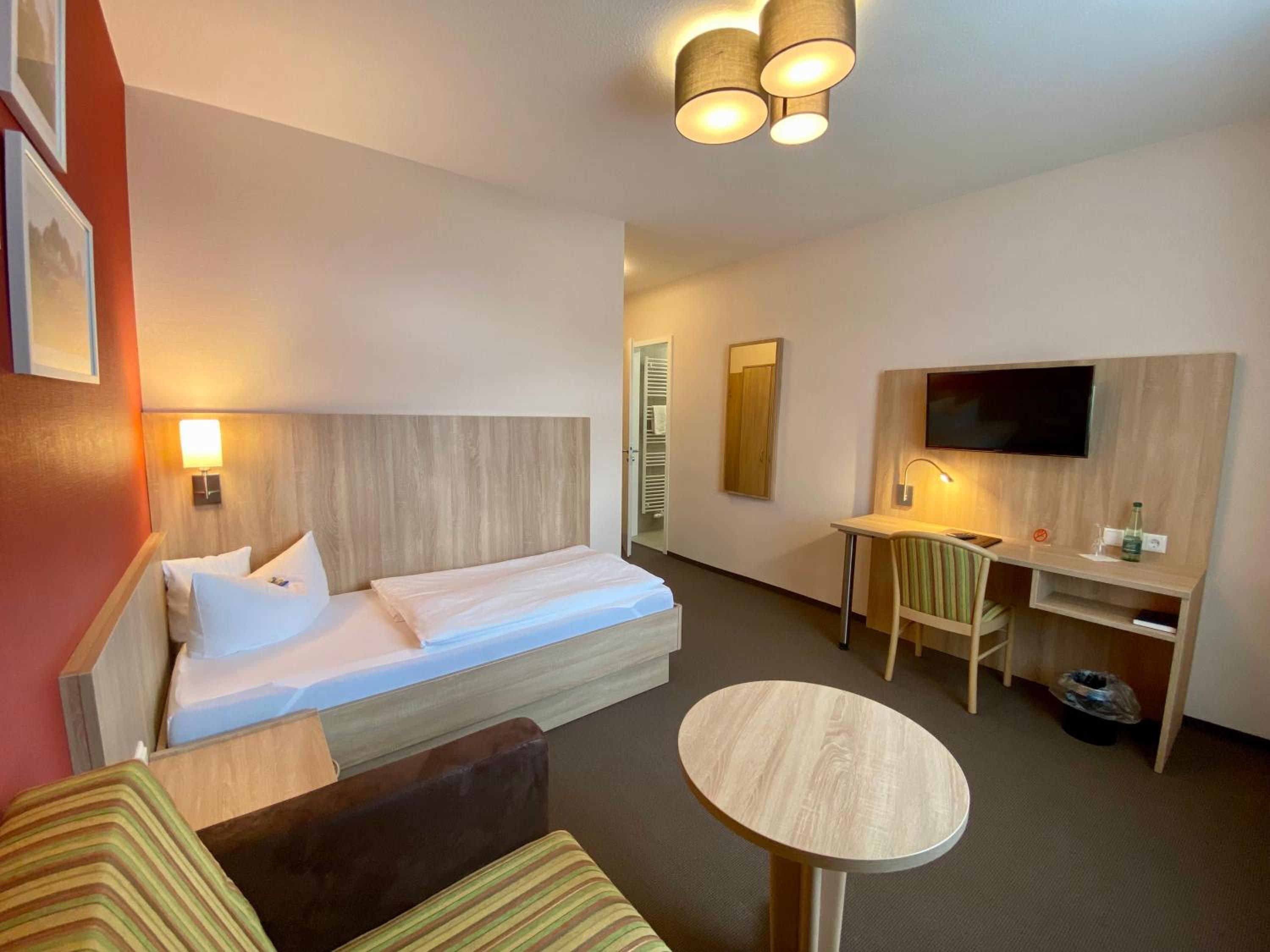Single Room photo 2