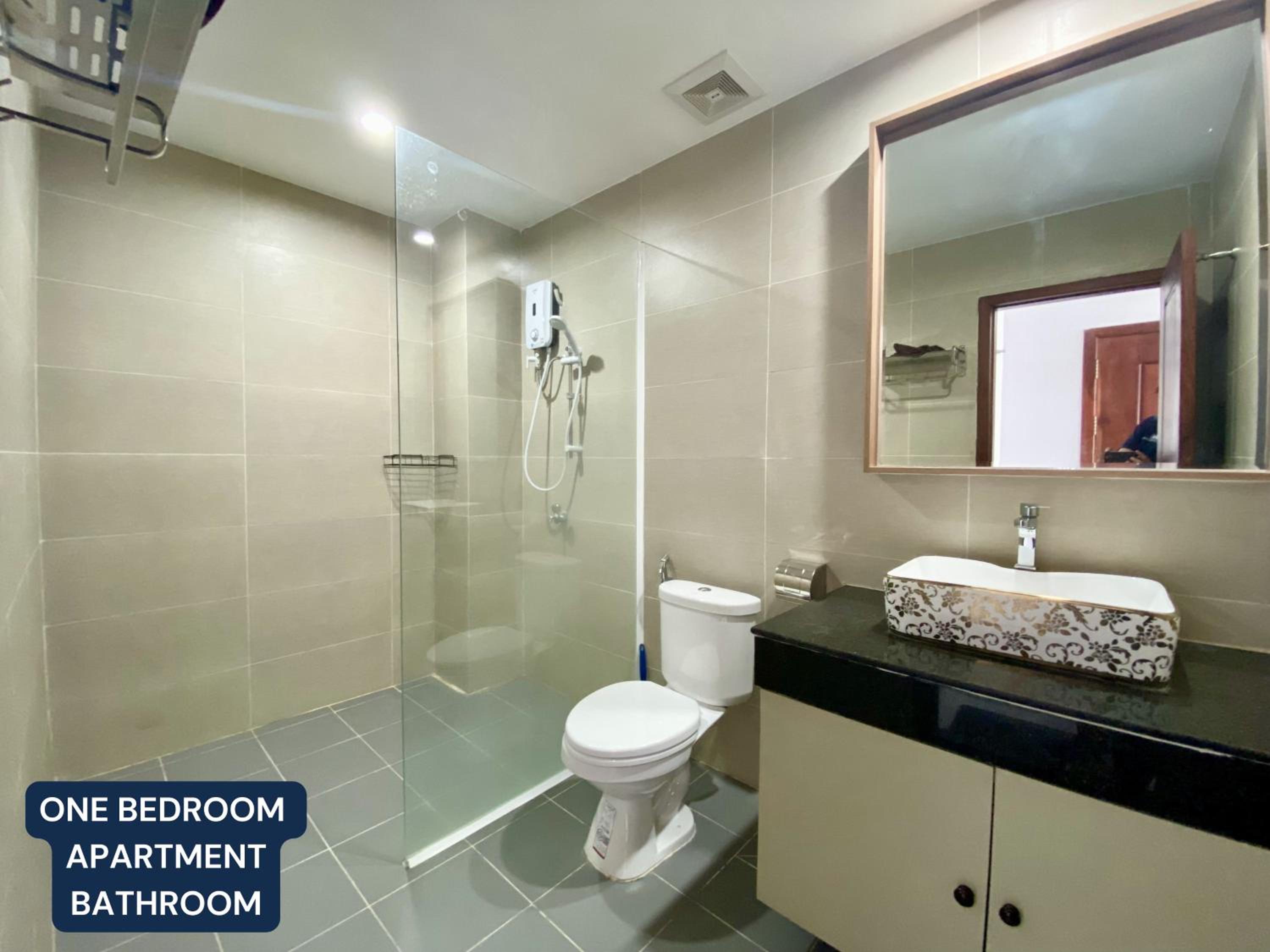 One-Bedroom Apartment - Photo 8