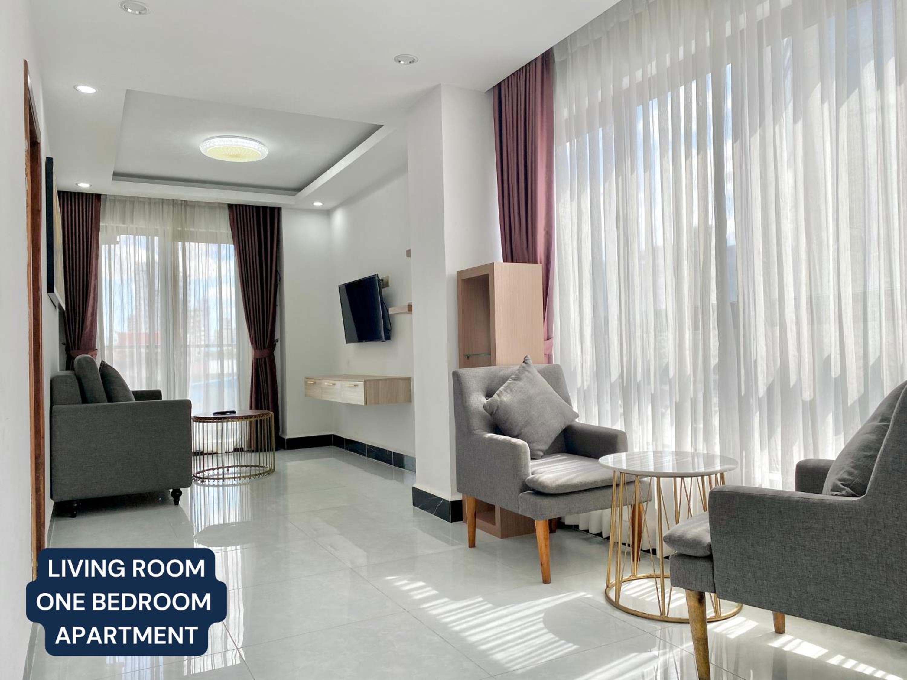 One-Bedroom Apartment - Photo 11