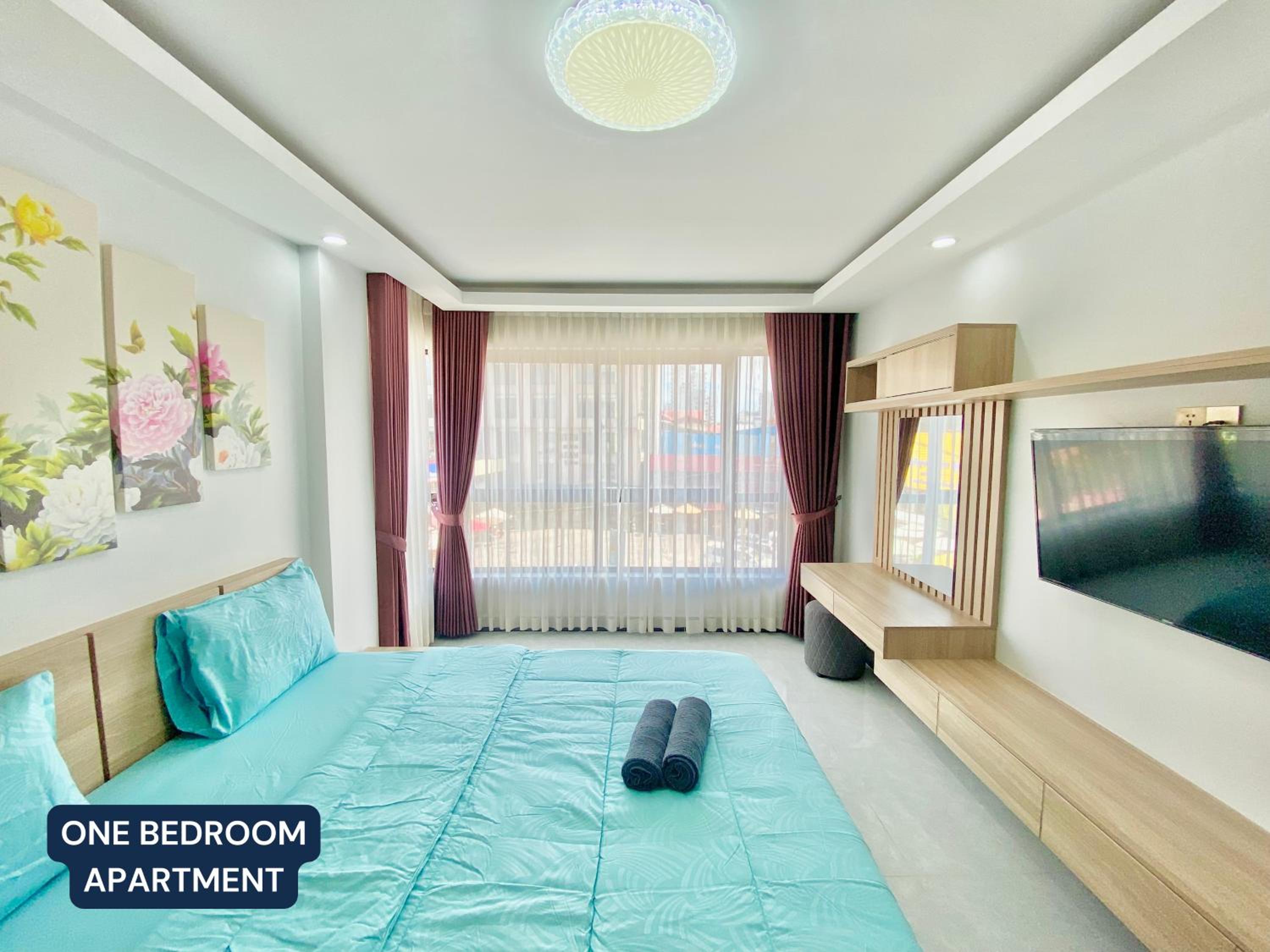 One-Bedroom Apartment - Photo 16