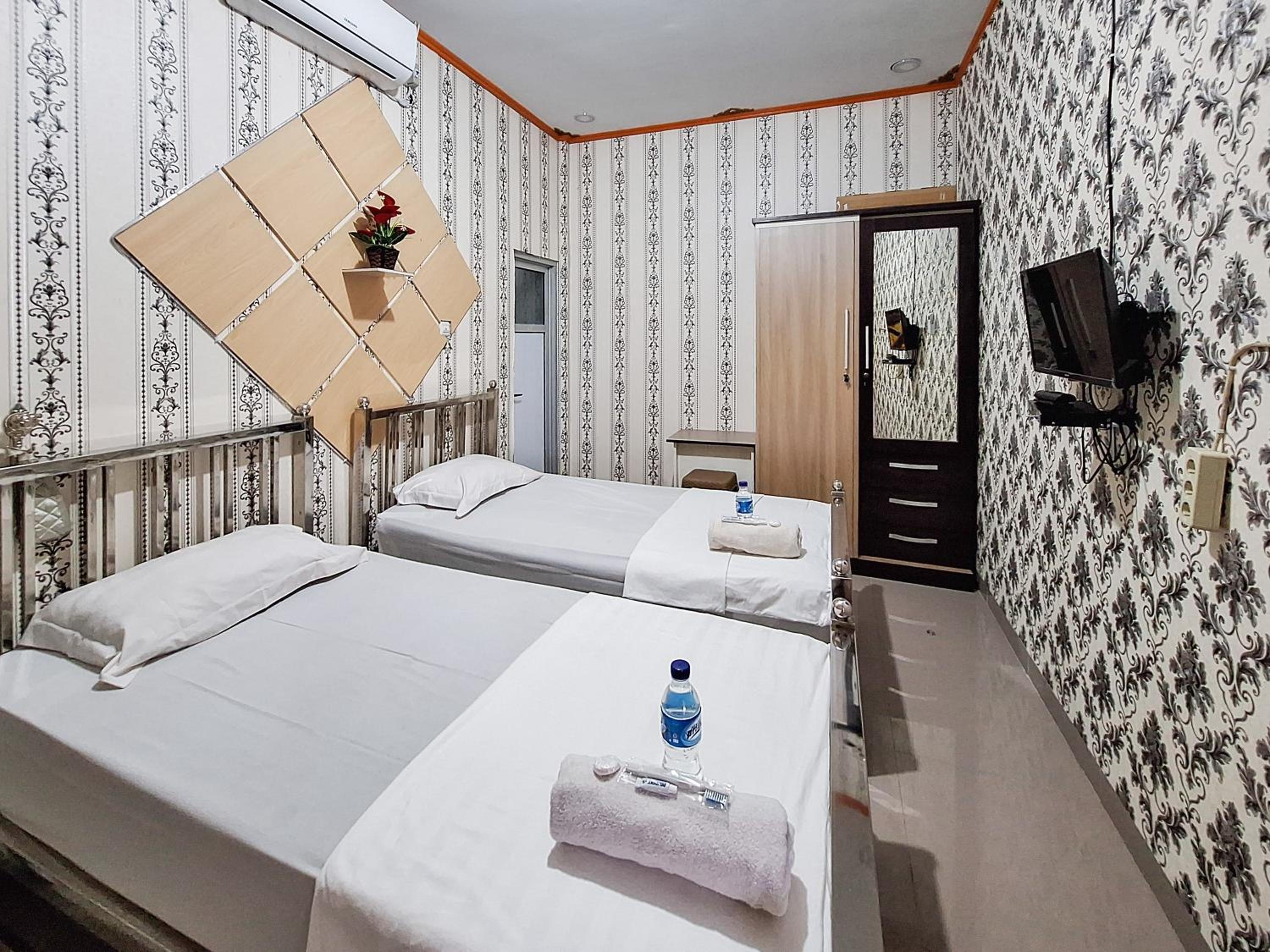 Deluxe Twin Room - Photo 4