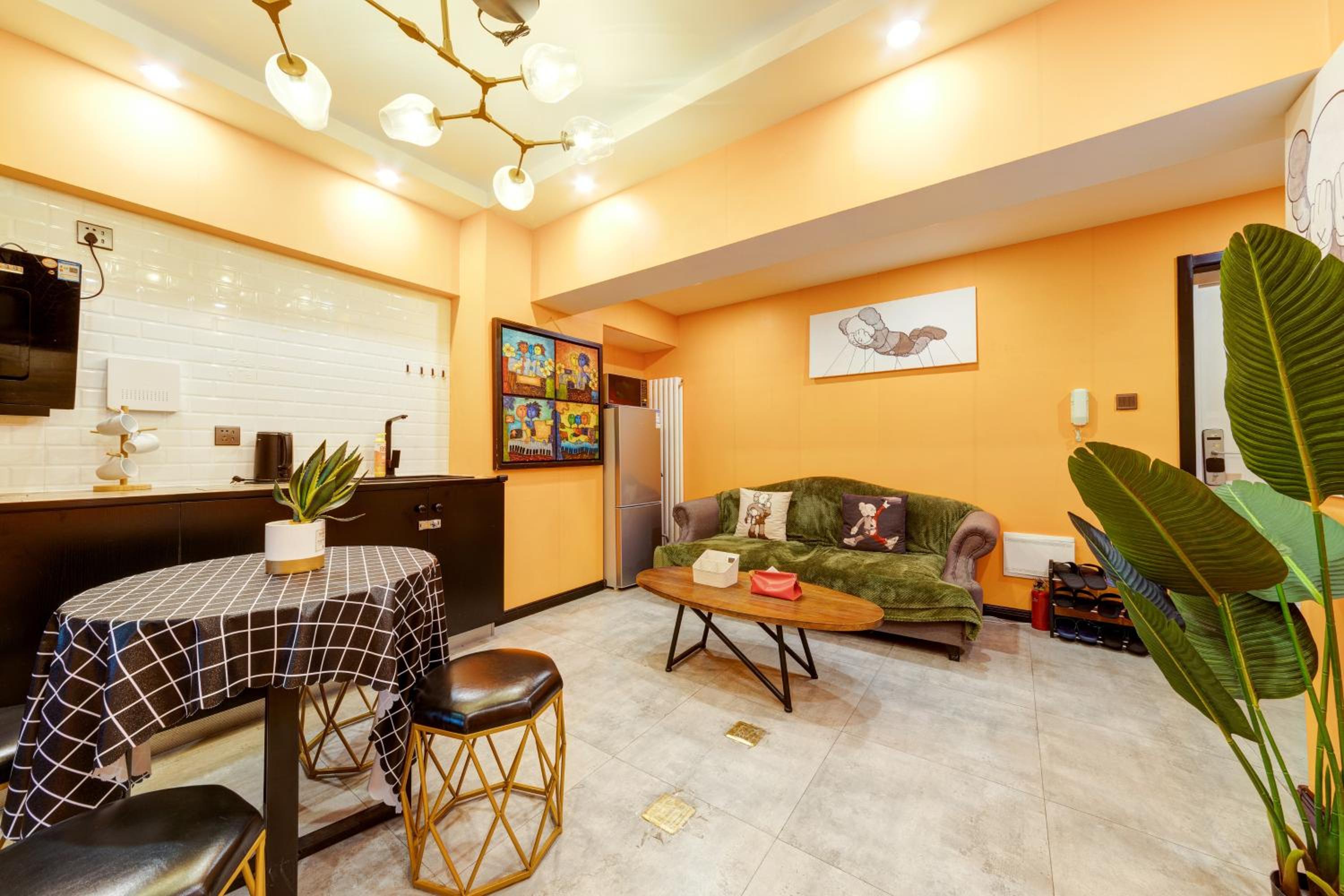 Two-Bedroom Apartment - Huanchang