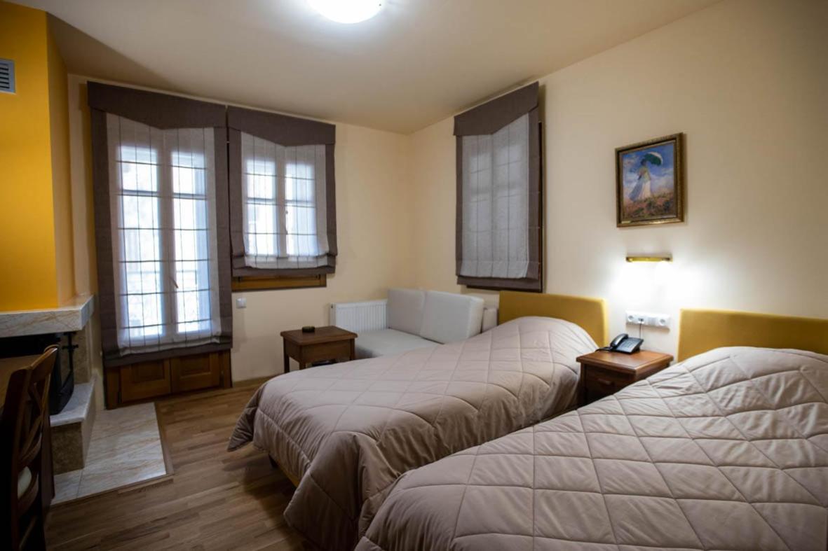  Twin Room with Mountain View photo 3