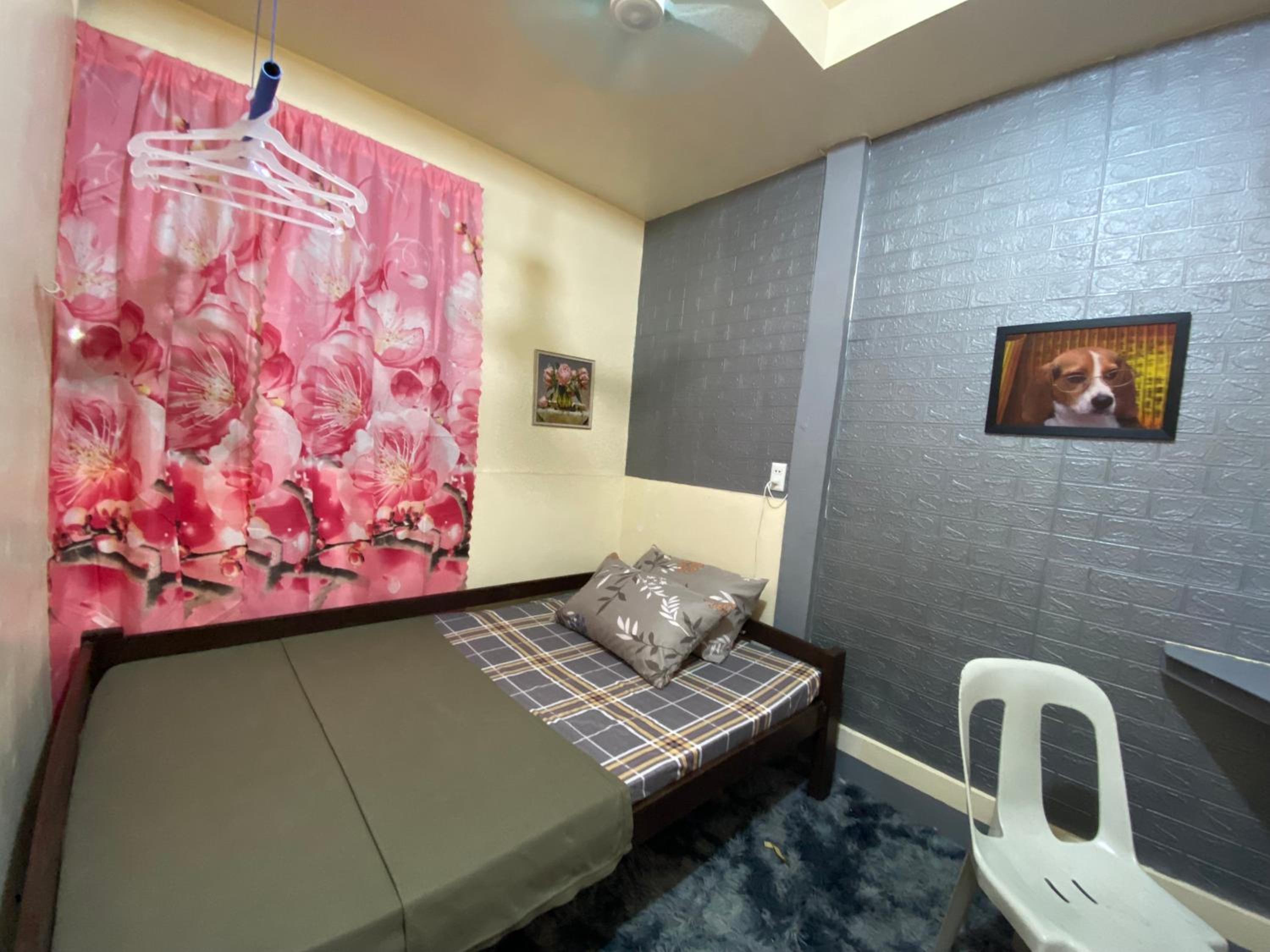 Budget Single Room