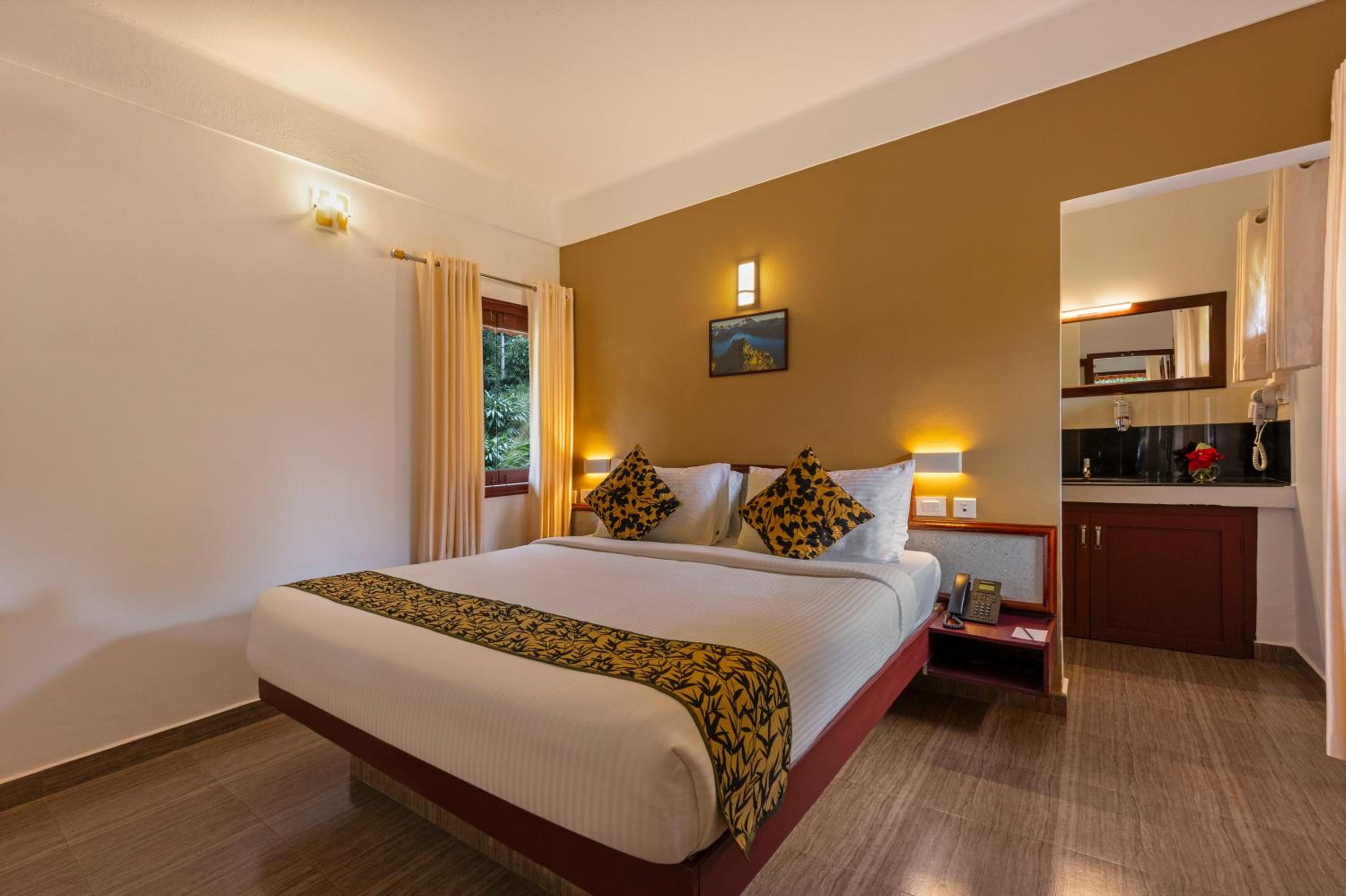 Garden View Premier Suite With Balcony - Photo 1