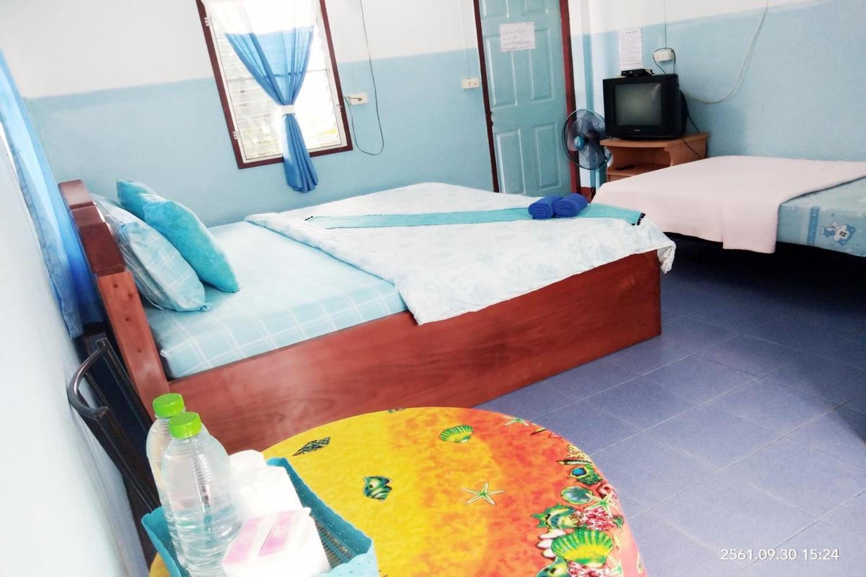 Budget Triple Room - Photo 3