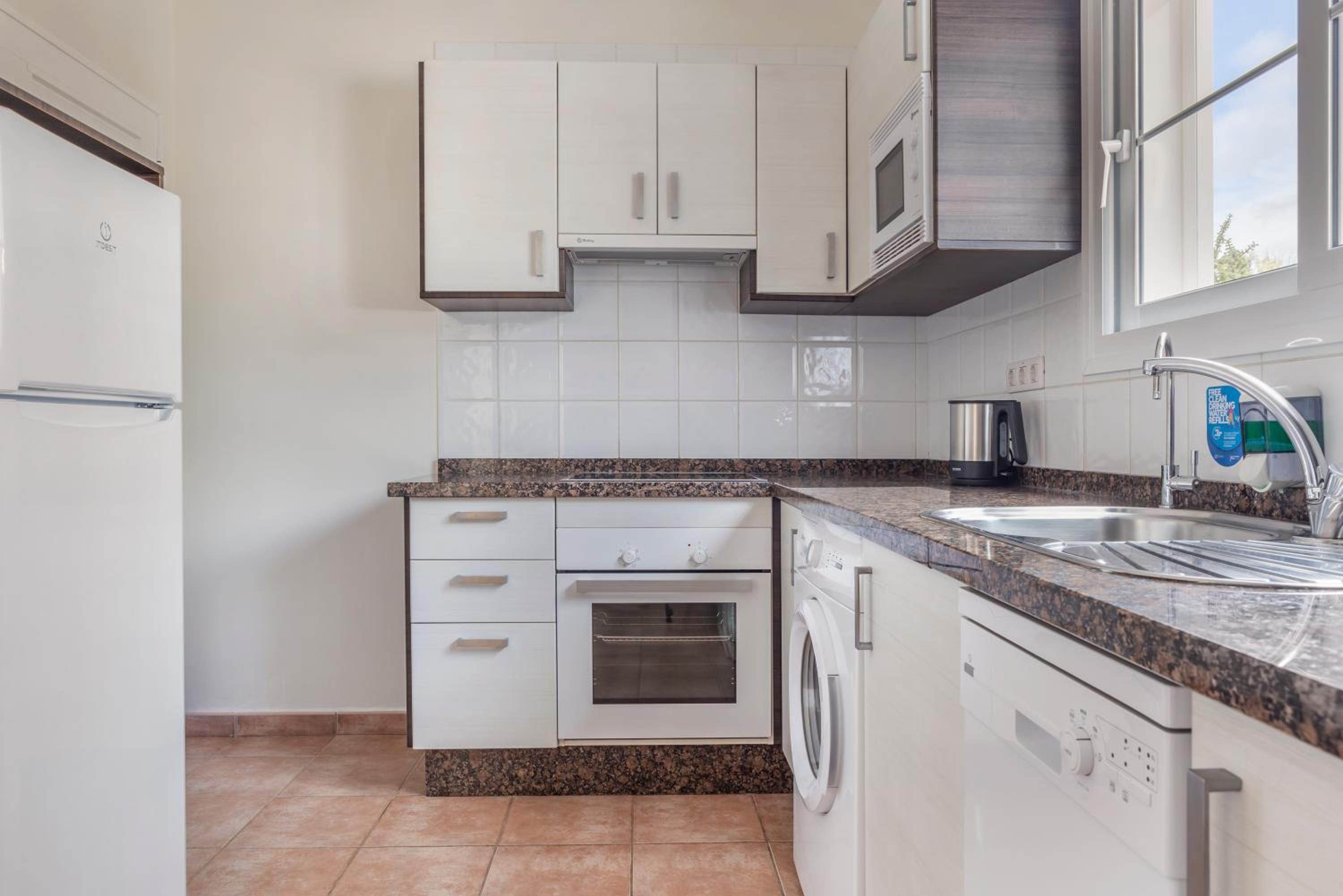 Two-Bedroom Apartment - Photo 3