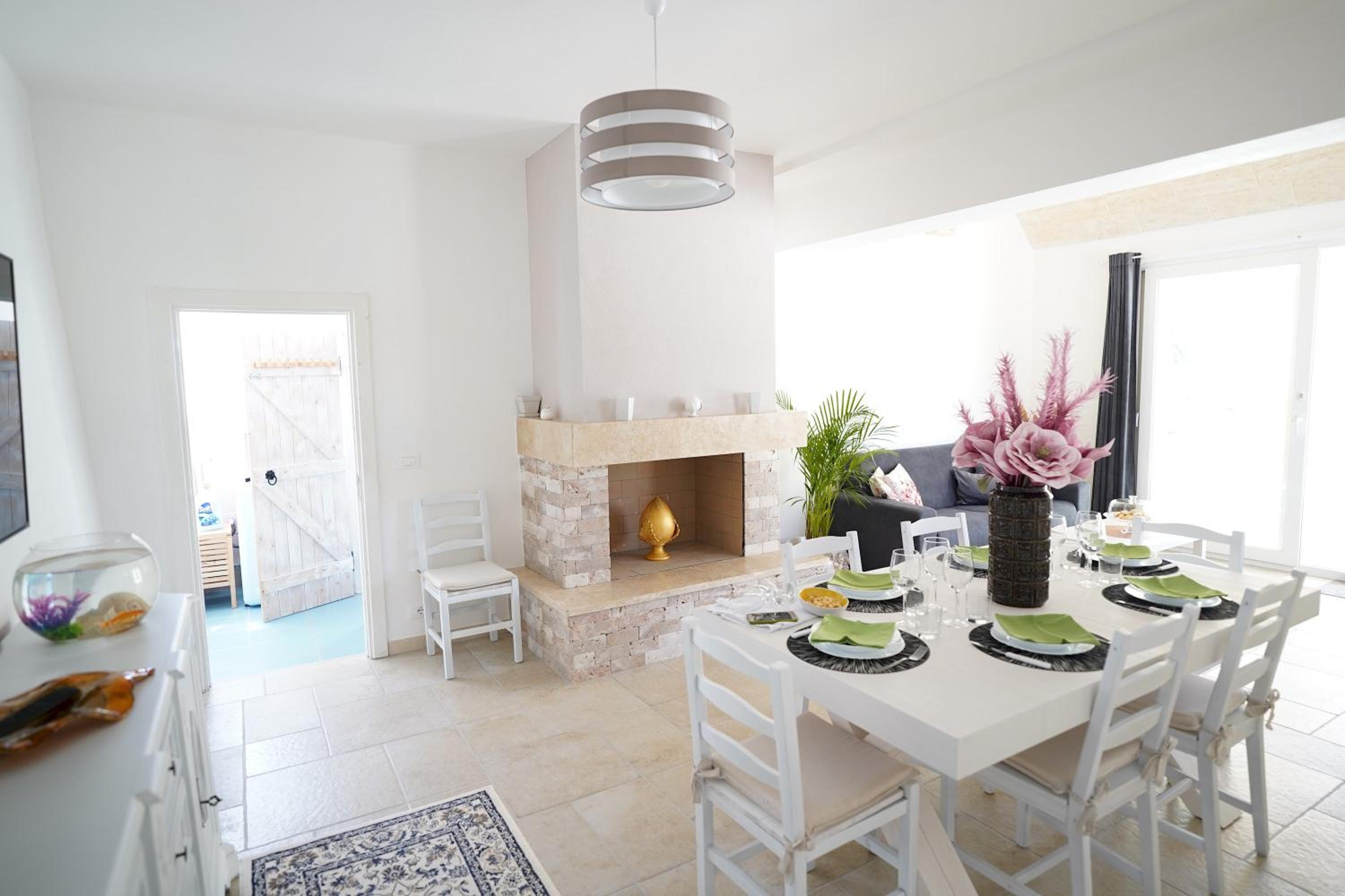 Three-Bedroom Villa photo 3
