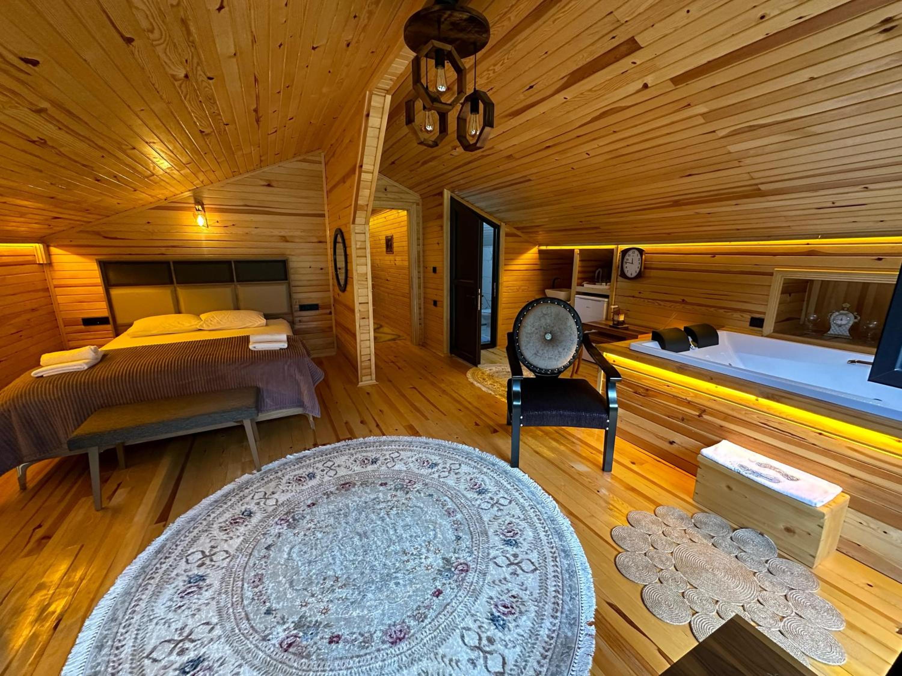 Suite with River View