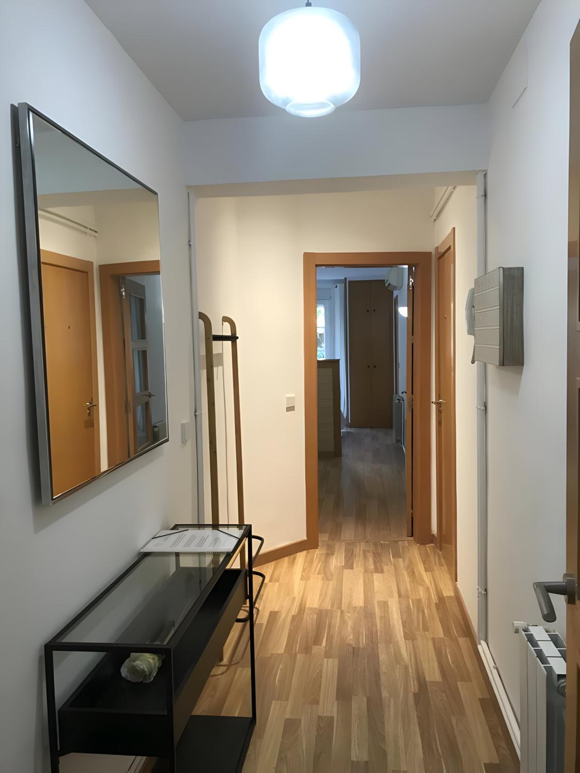 Apartamento de una habitación con terraza - Segundo piso