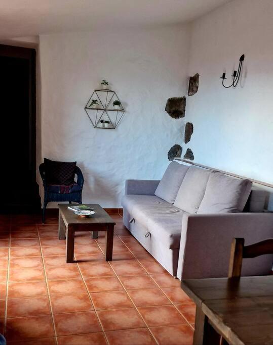 One-Bedroom House photo 3