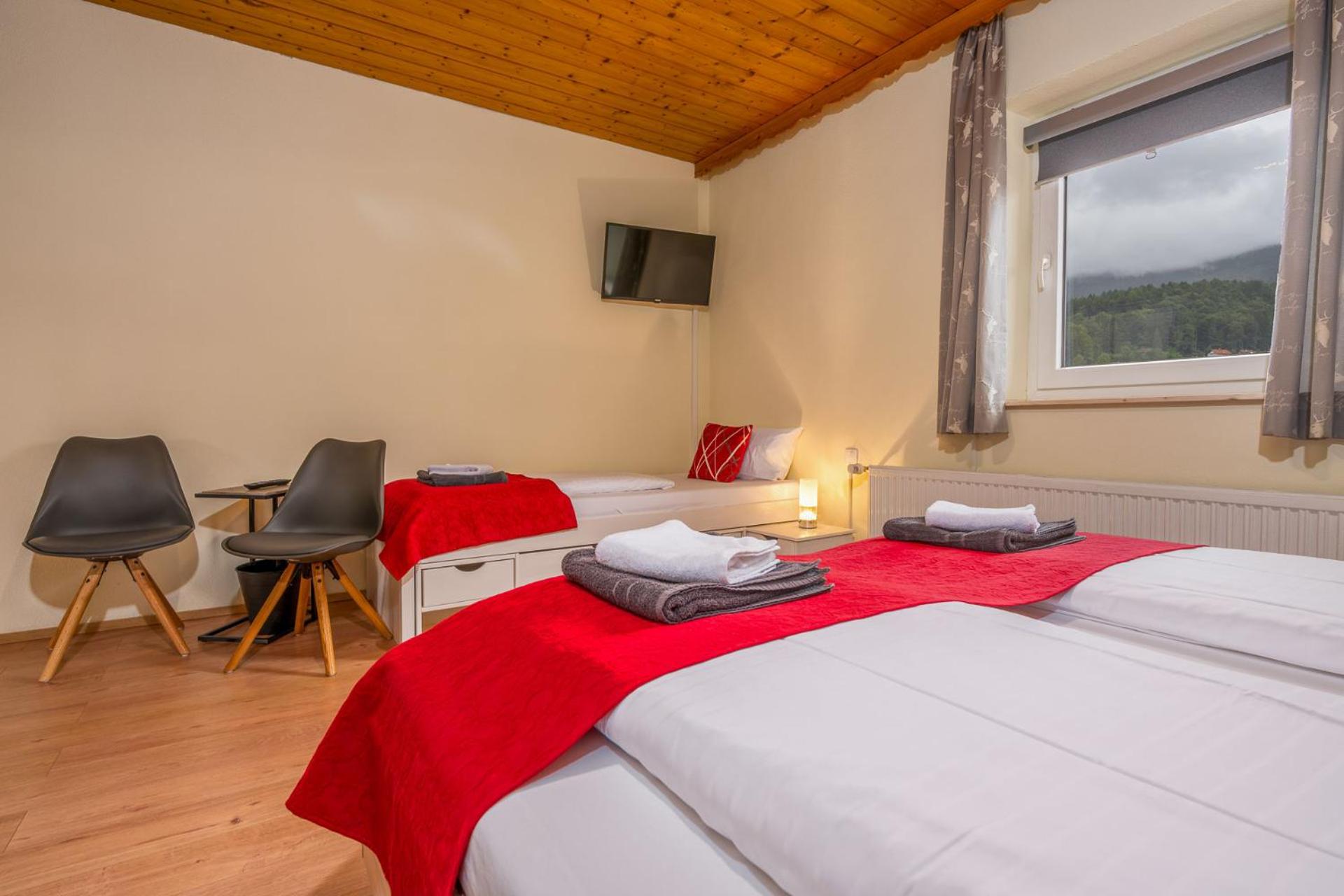 Triple Room - Photo 7