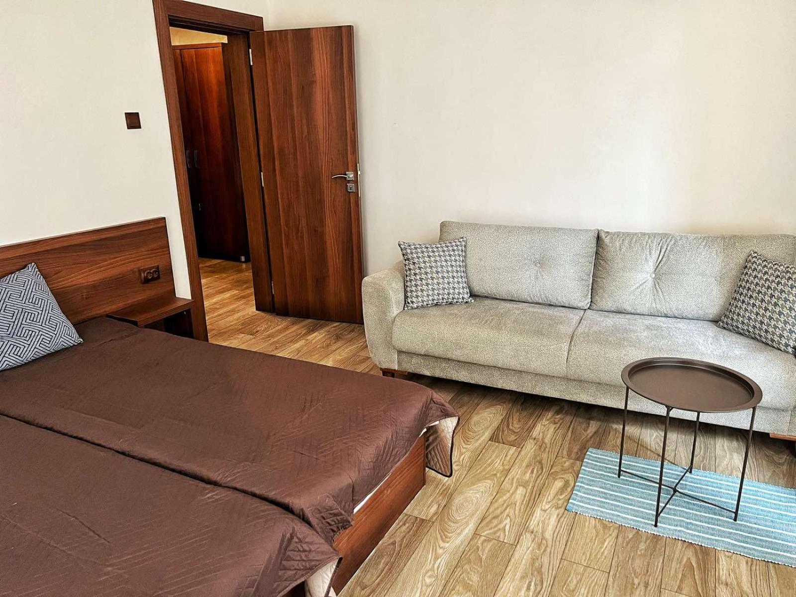 Family Room with Terrace photo 3