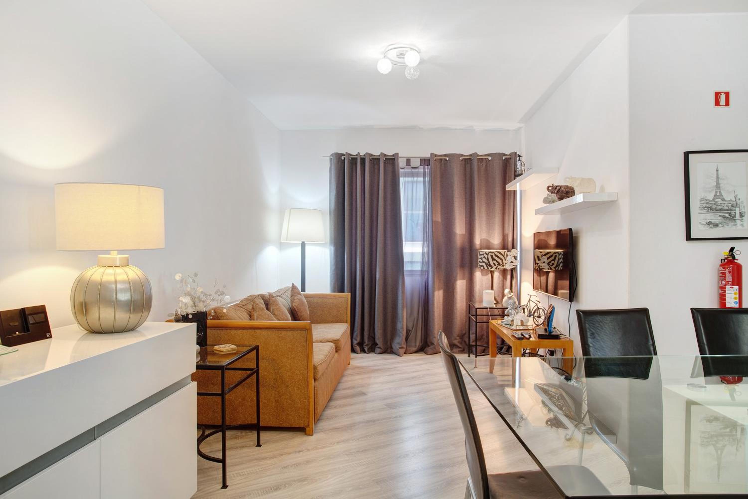 Two-Bedroom Deluxe Apartment with Ocean View
