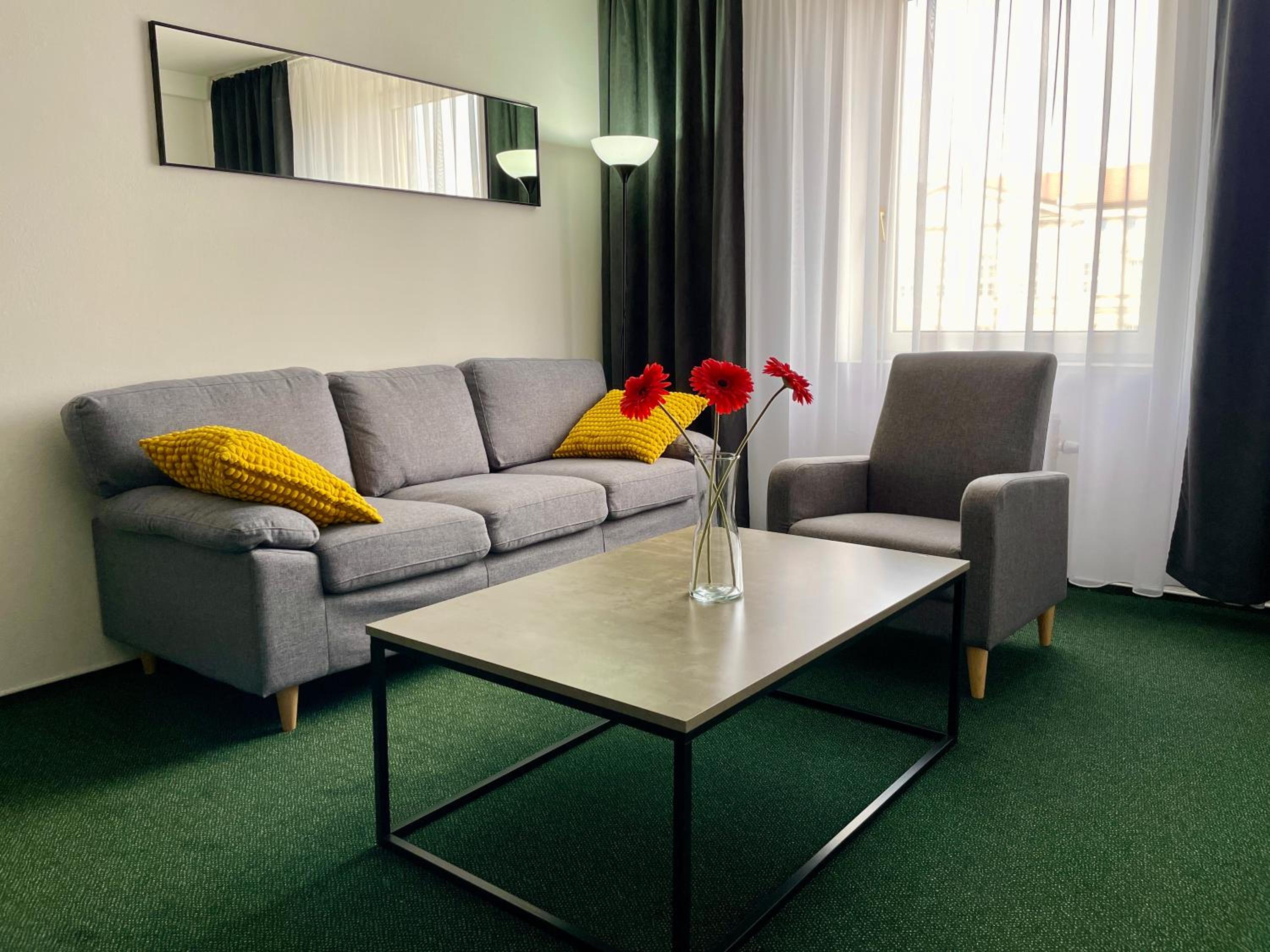 Superior King Suite photo 1