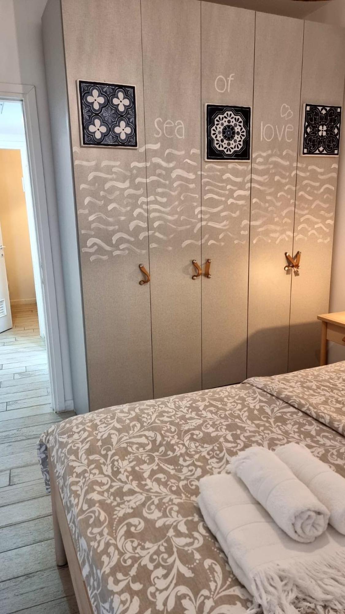 Two-Bedroom Apartment - Photo 13