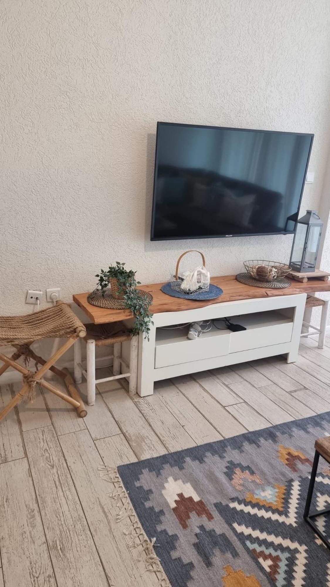Two-Bedroom Apartment - Photo 15