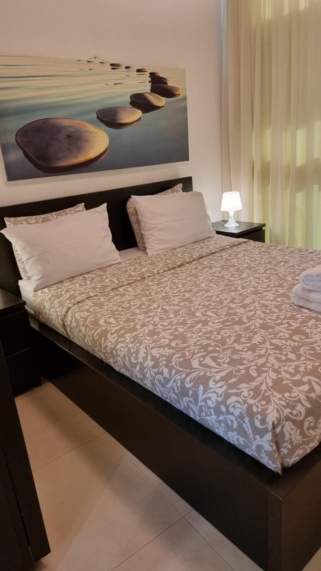 Apartment with Sea View - Photo 6