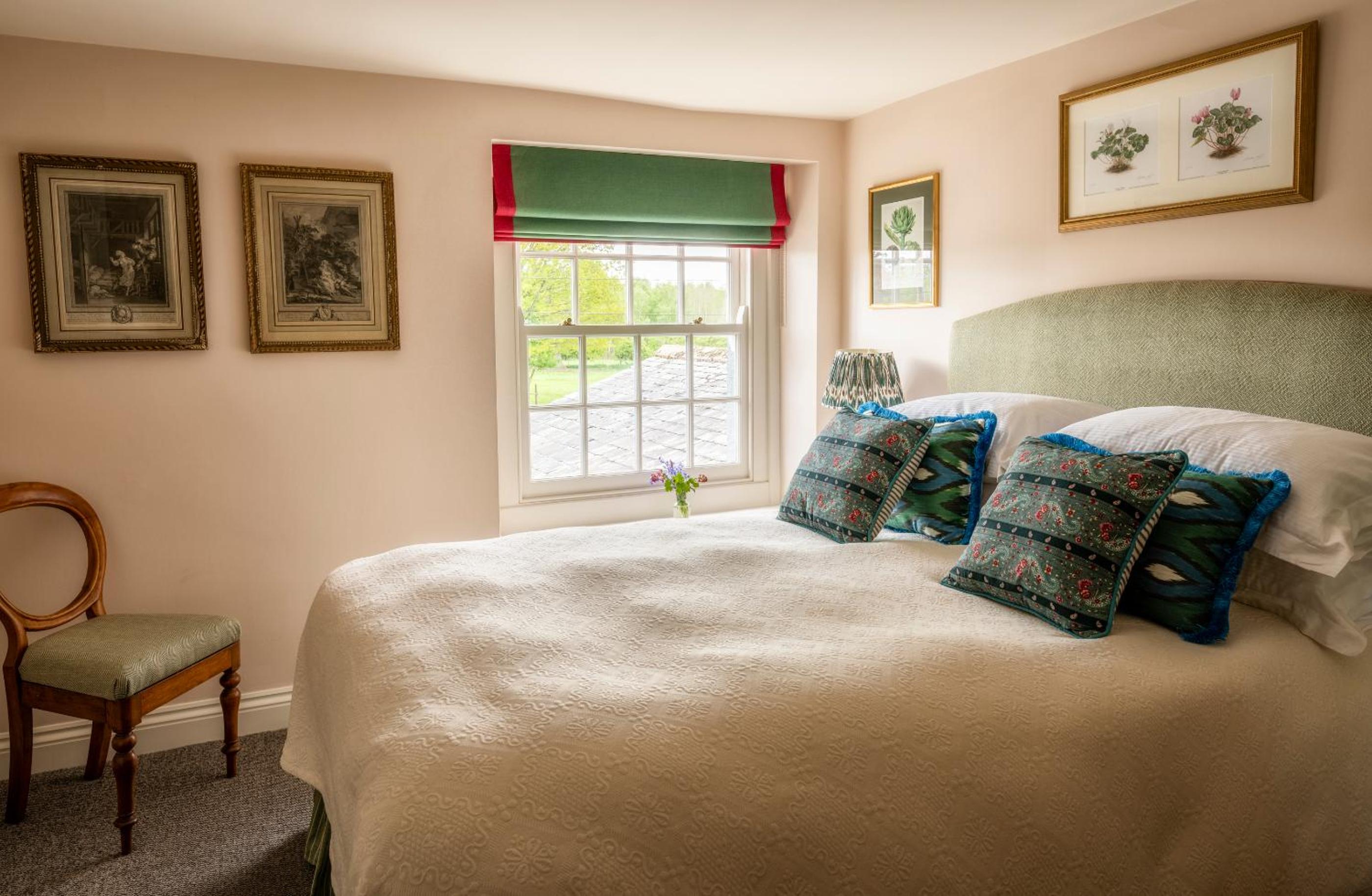 Standard Double Room - Photo 7