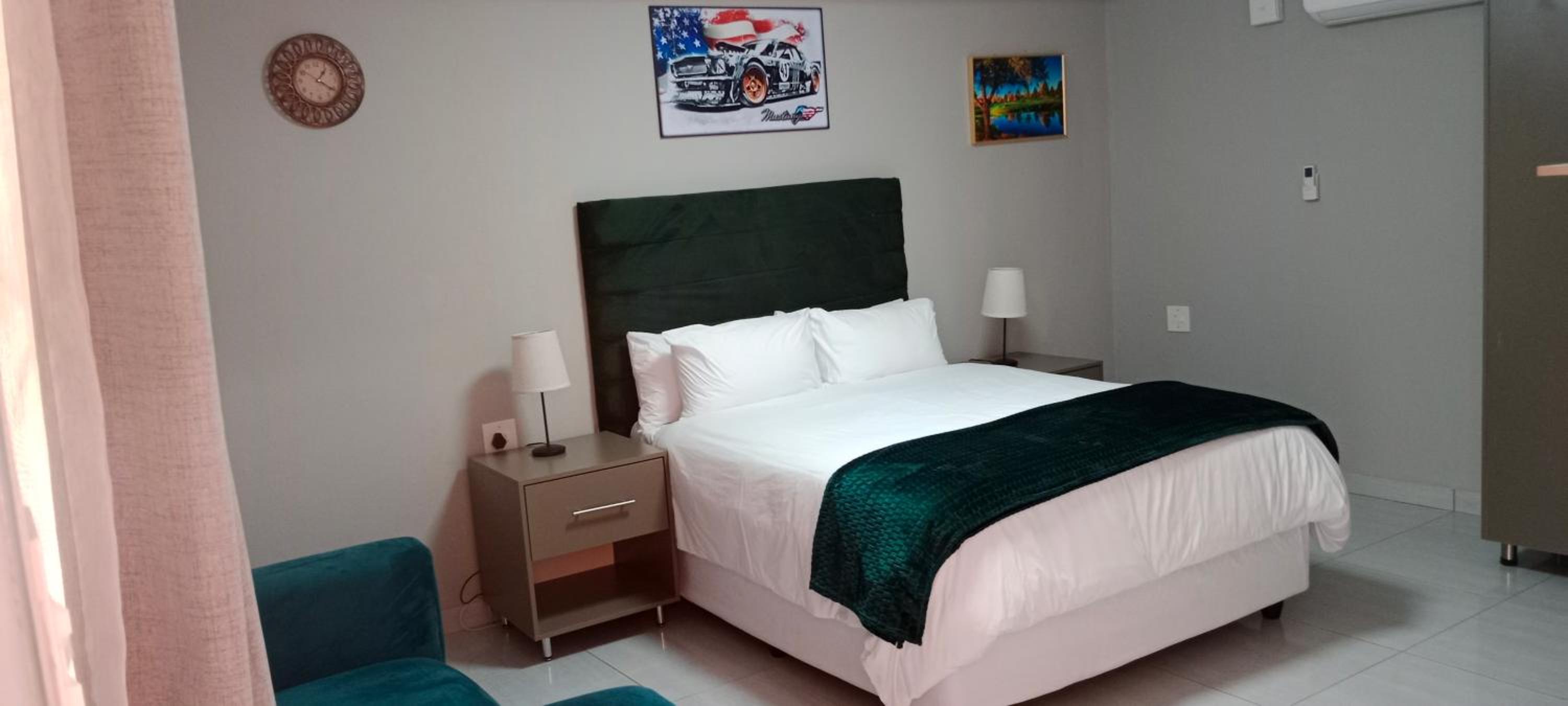 Standard Queen Room - Photo 3