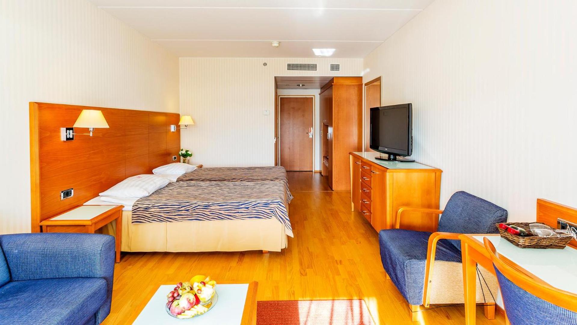 Superior Twin Room - Photo 4