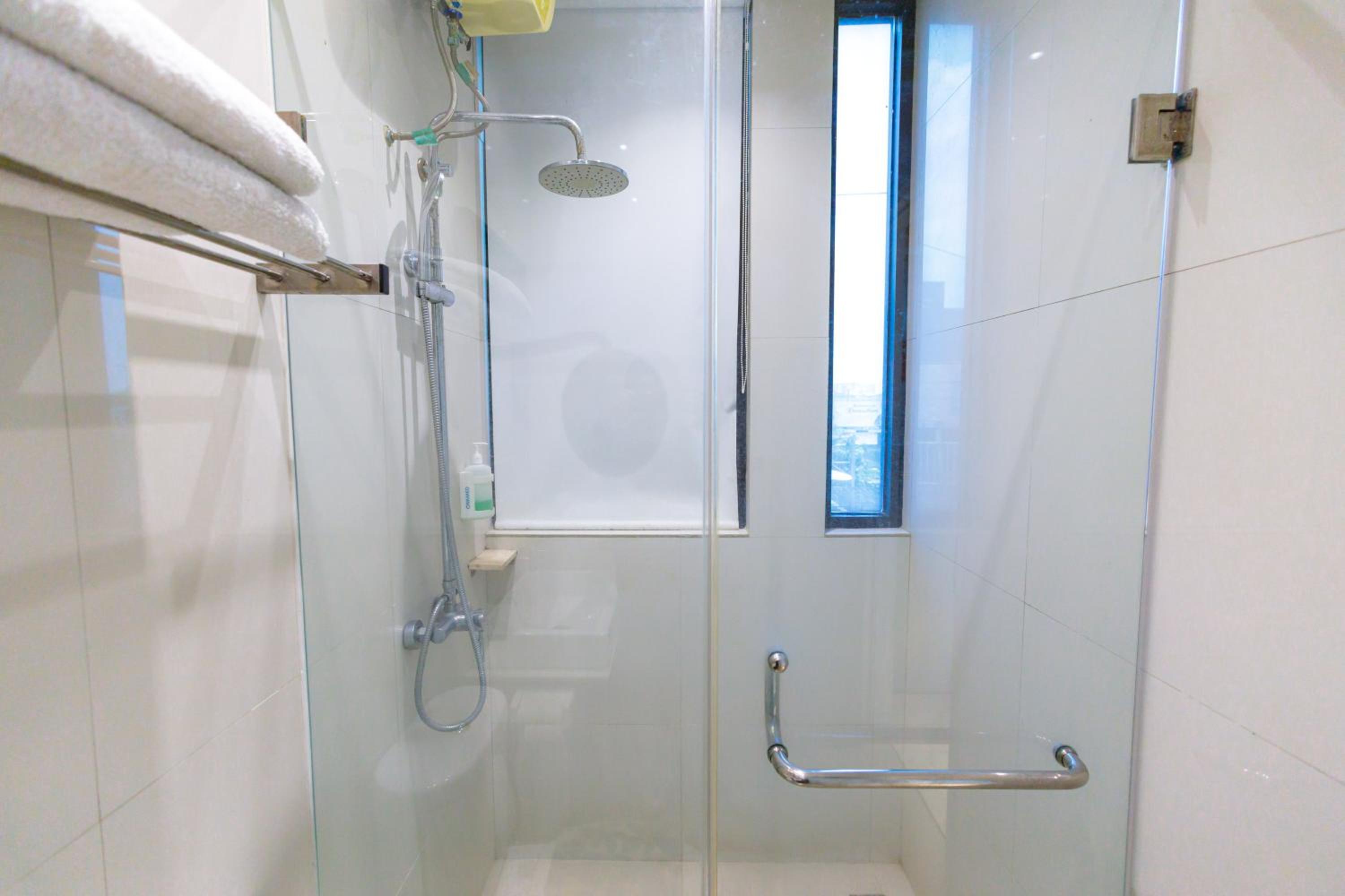 Deluxe Twin Room - Photo 4