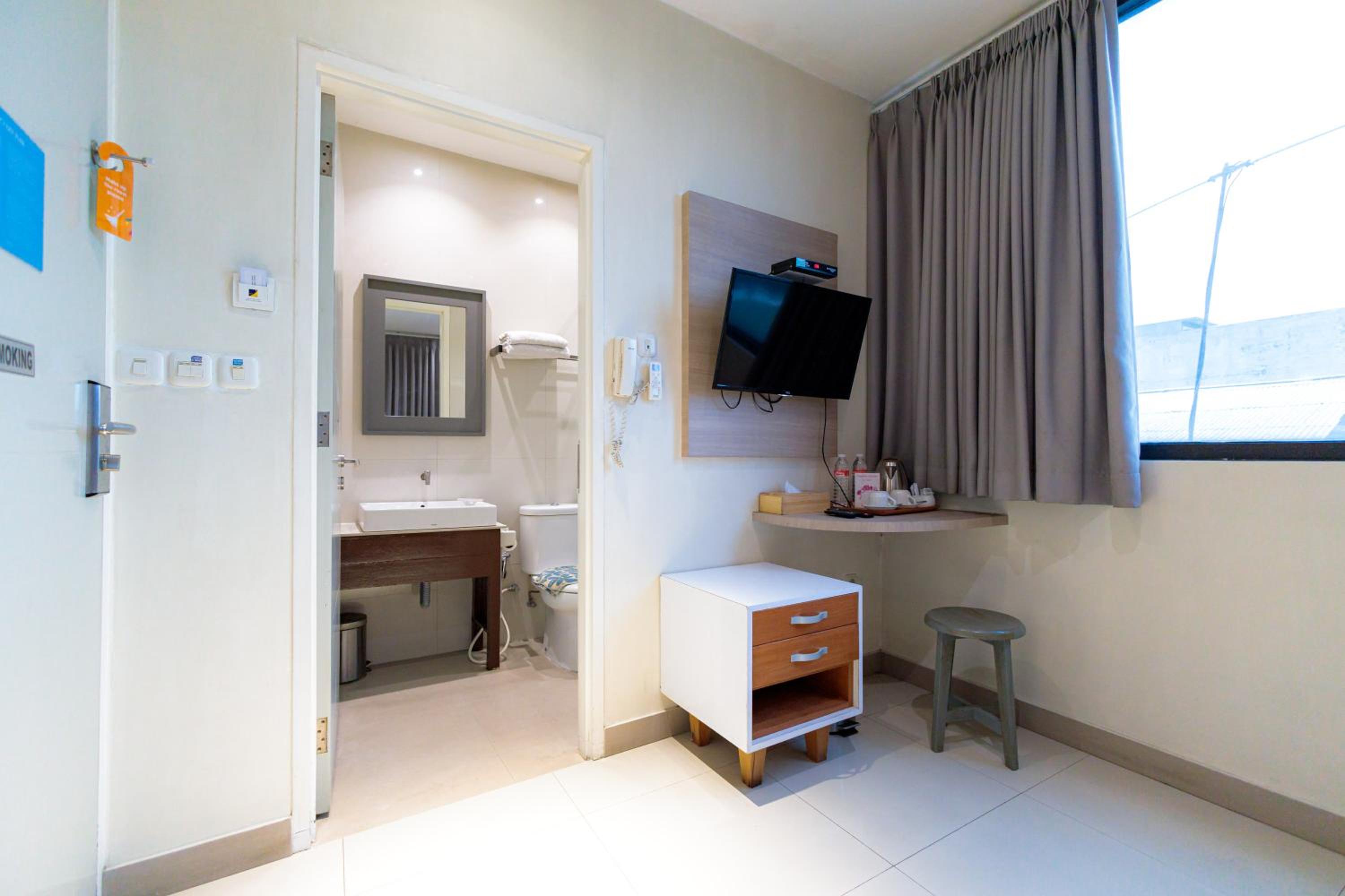 Superior Twin Room - Photo 4