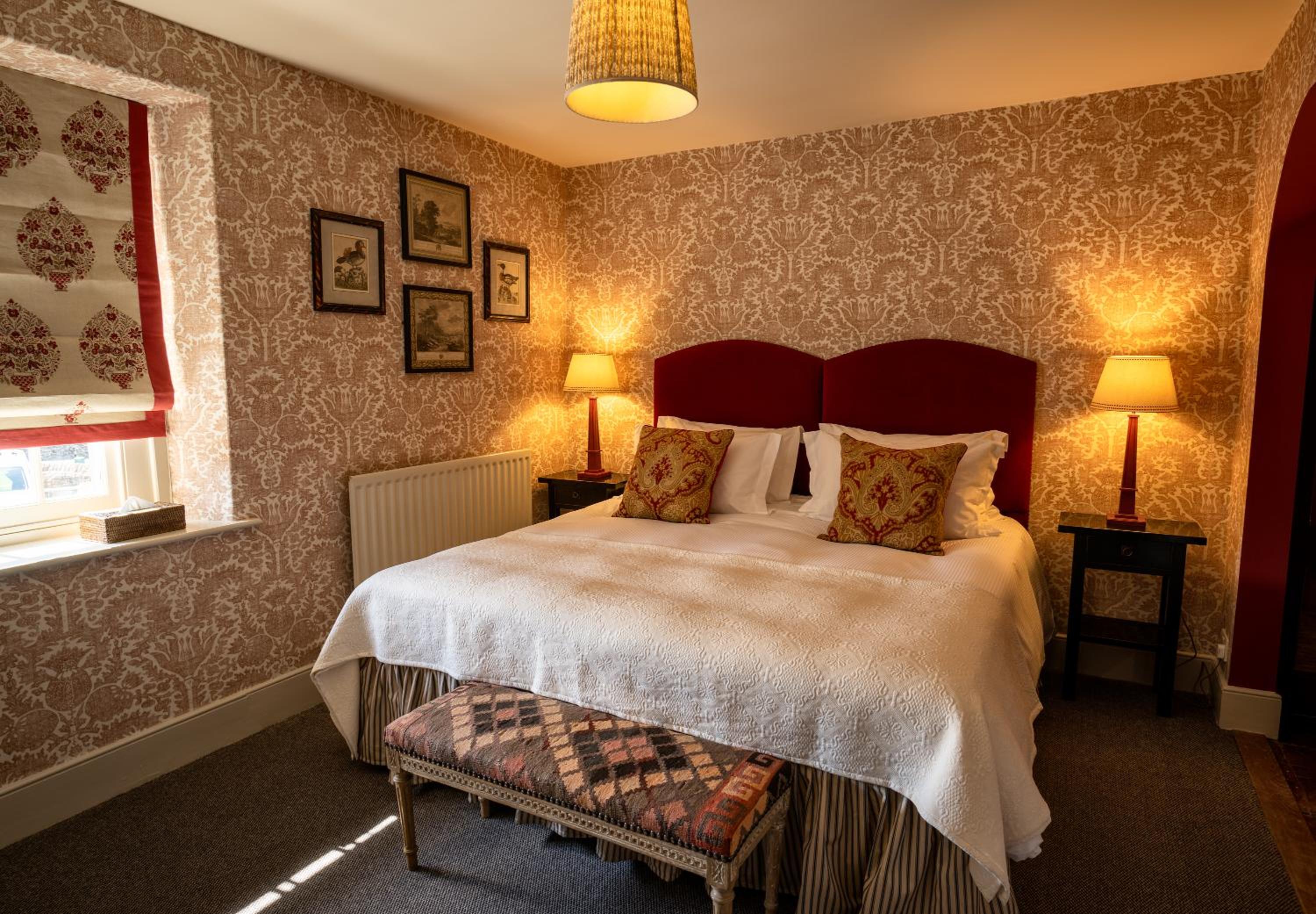 Deluxe King Suite