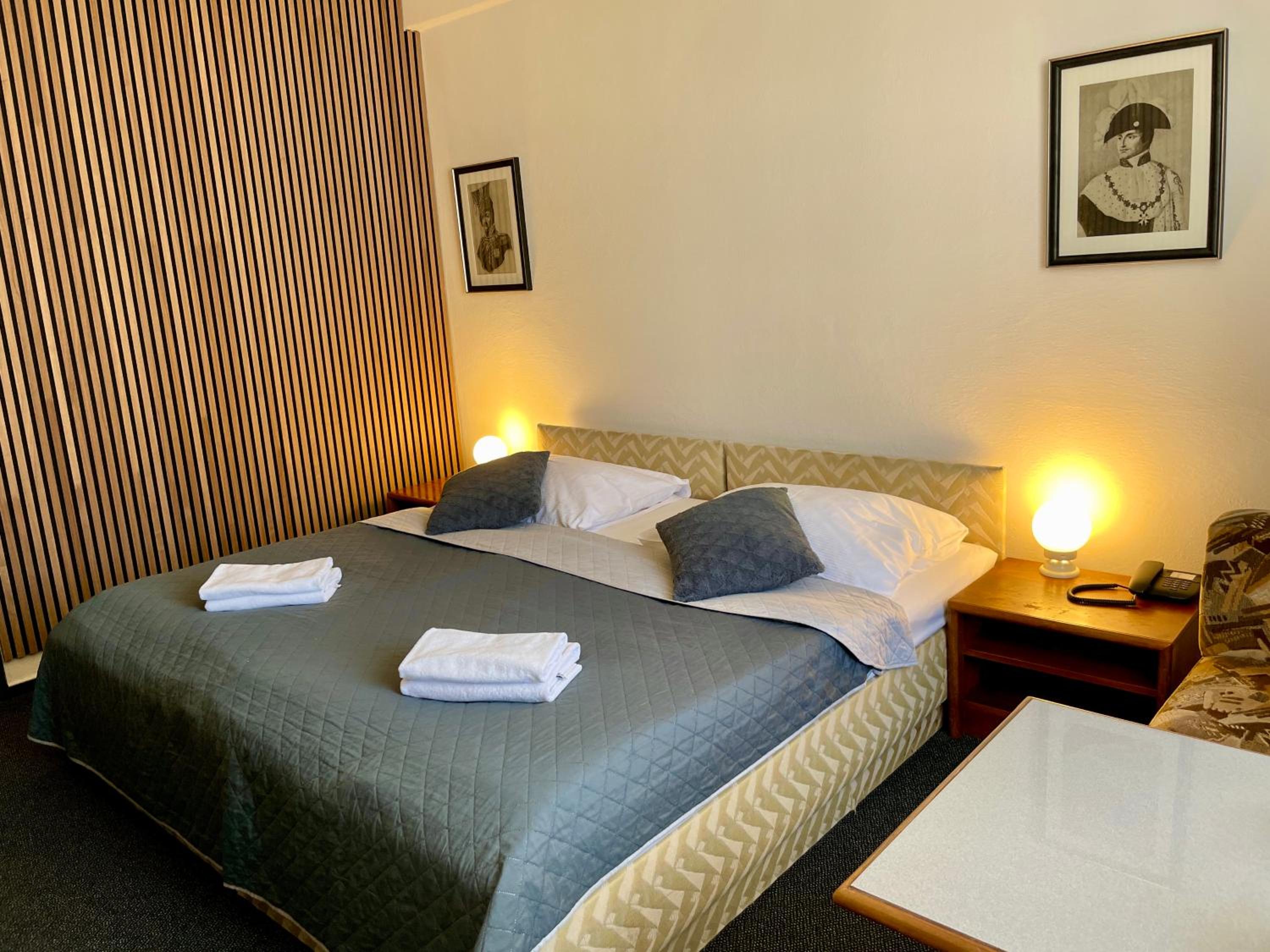 Double or Twin Room with Castle View photo 1