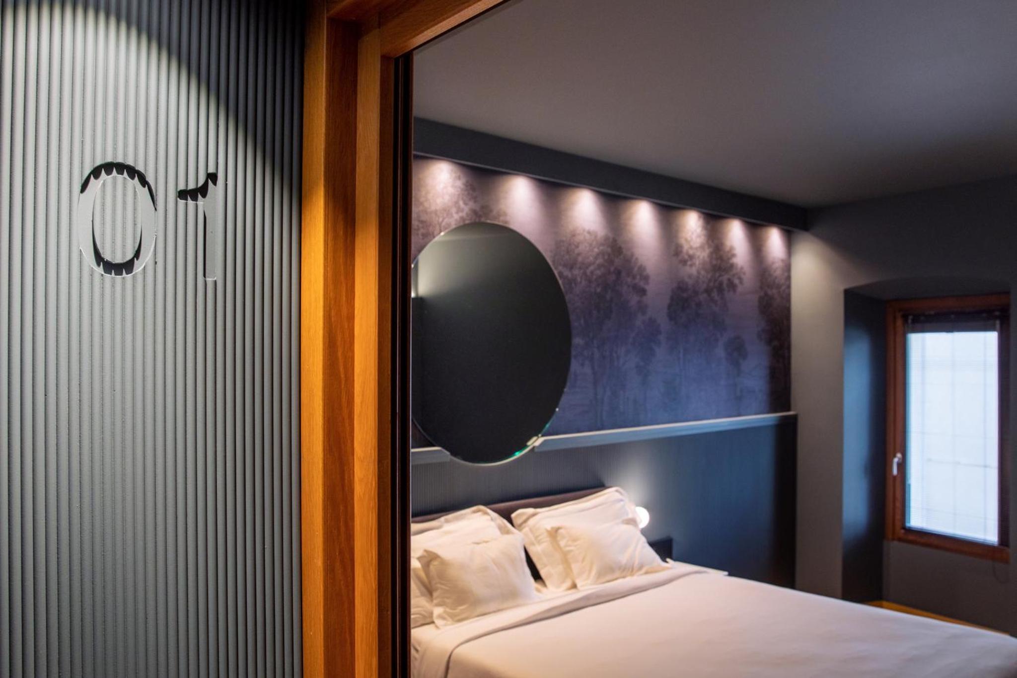 Double Room - Photo 16