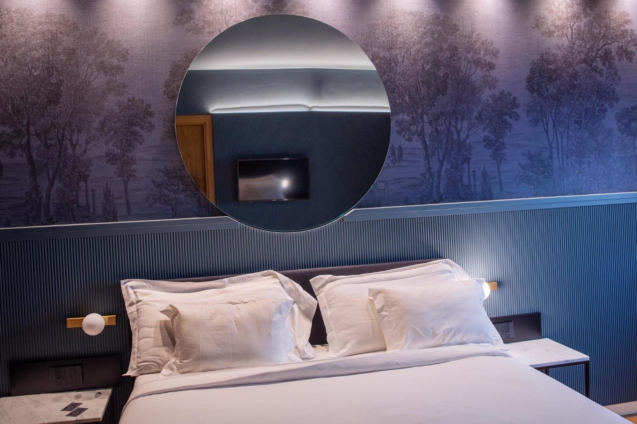 Double Room - Photo 13