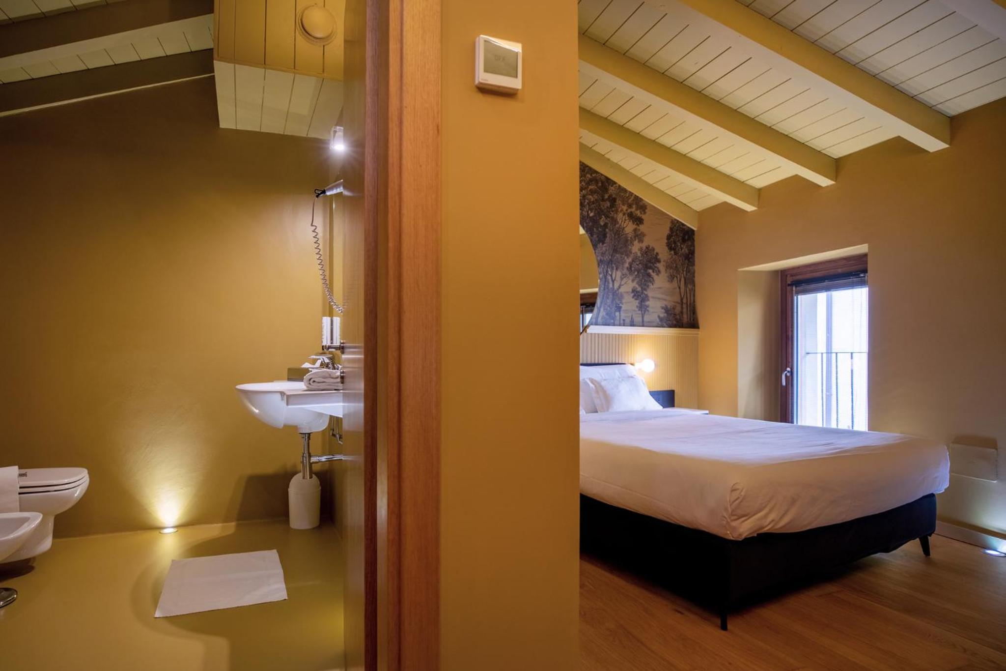 Double Room - Photo 27