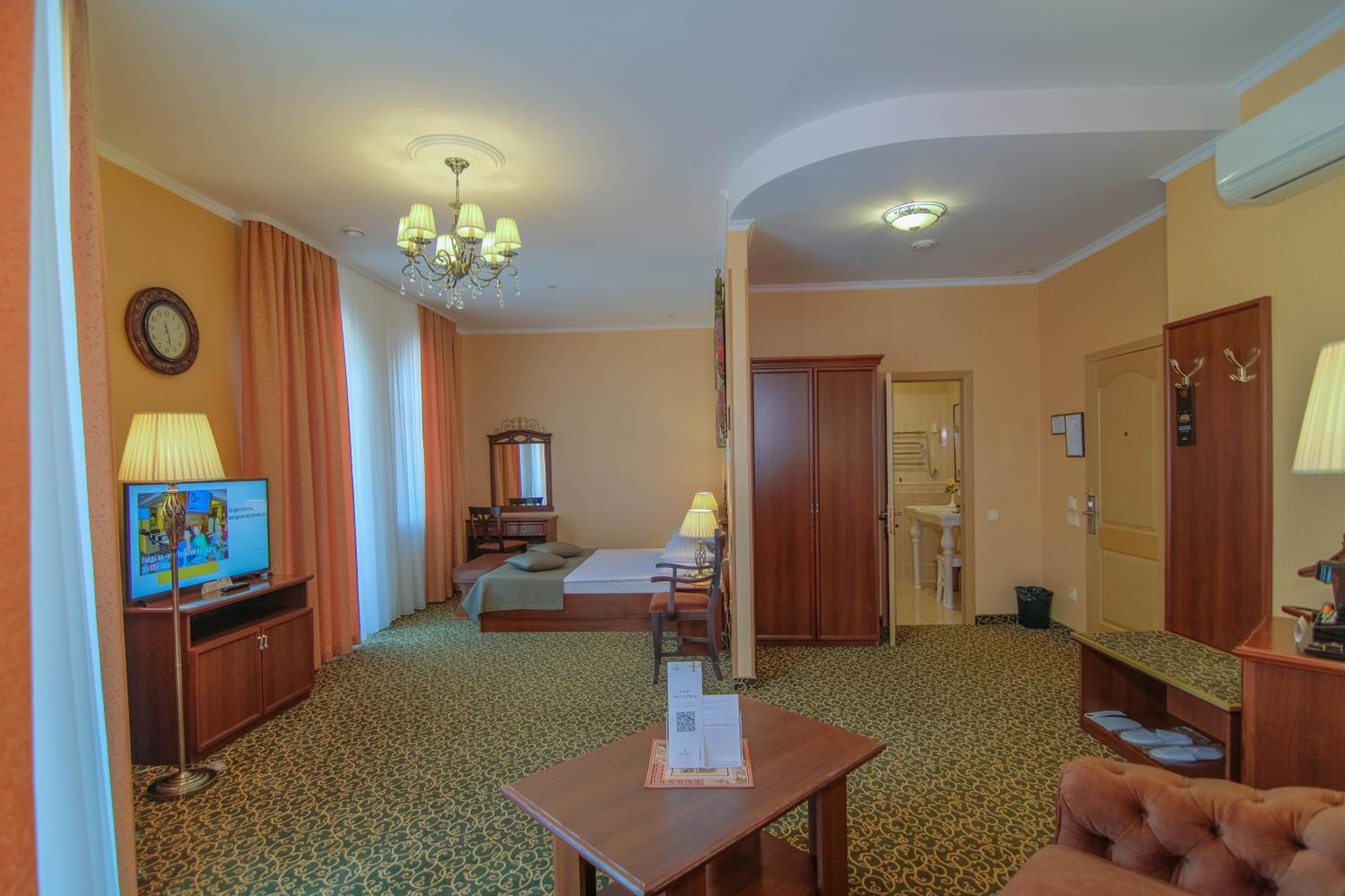Deluxe Panoramic Room  photo 3