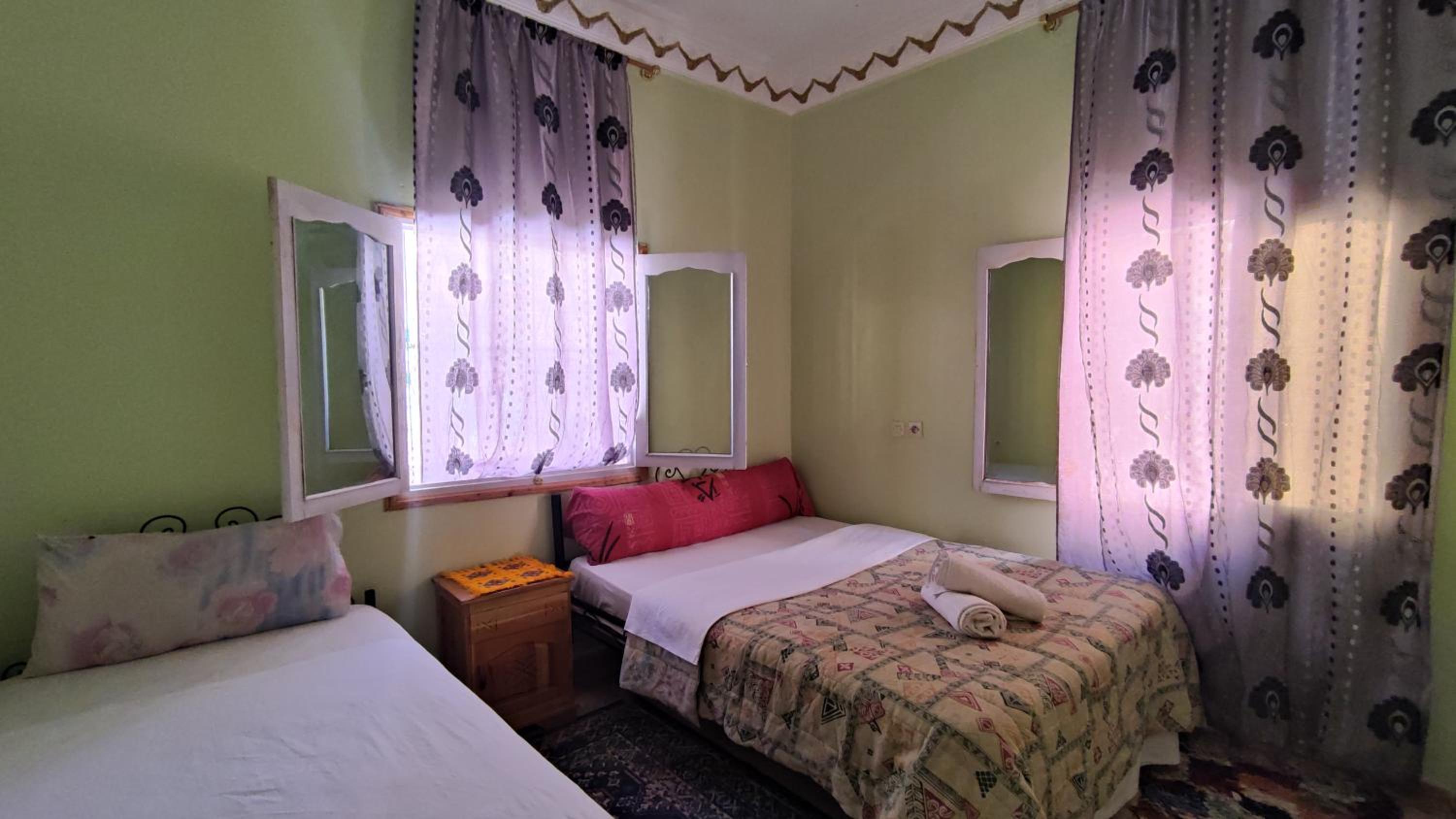 Double Room with Balcony - Photo 2