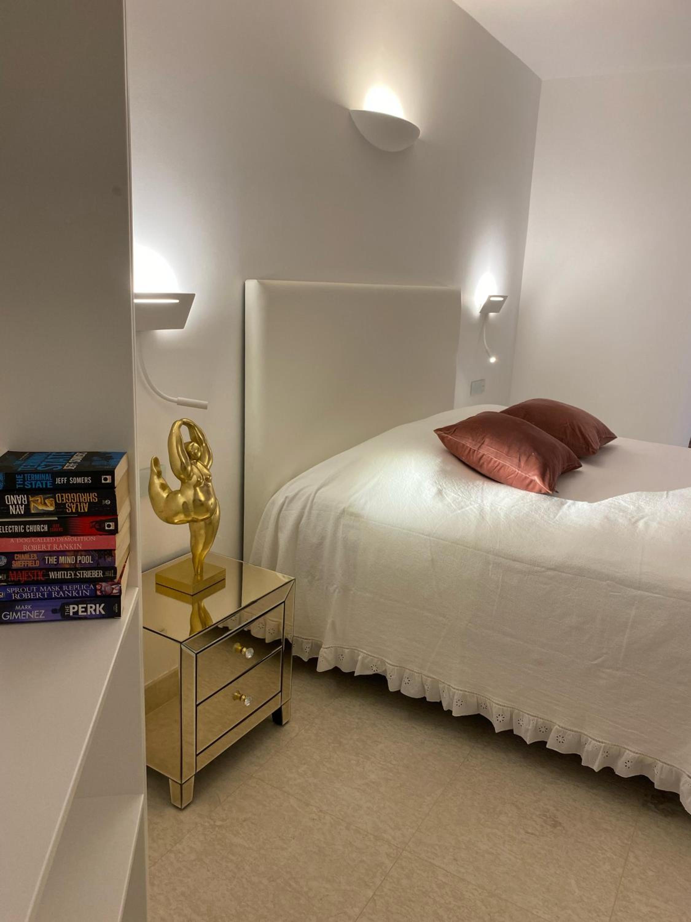 King Room - Disability Access - Photo 4