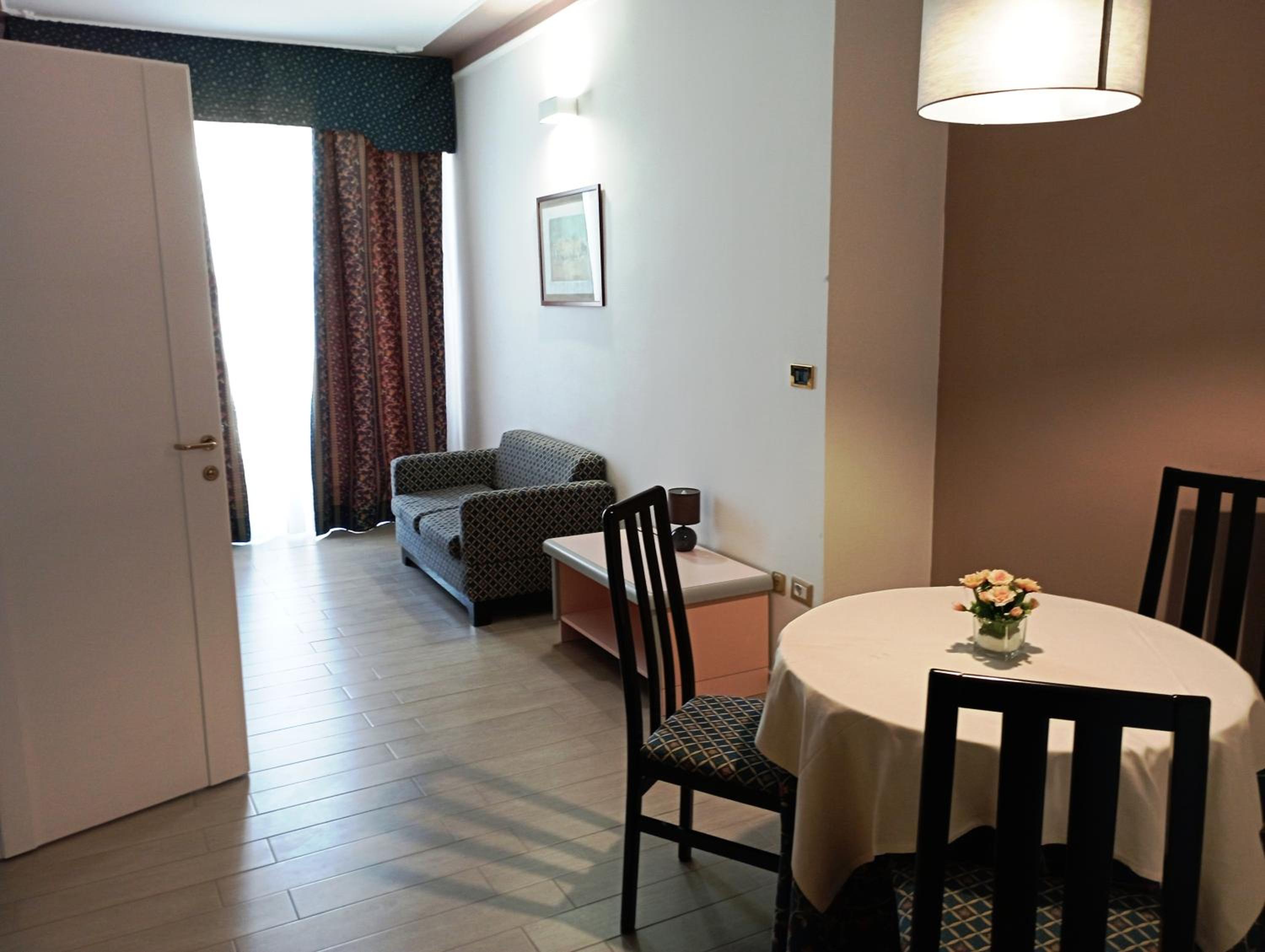 Suite photo 1