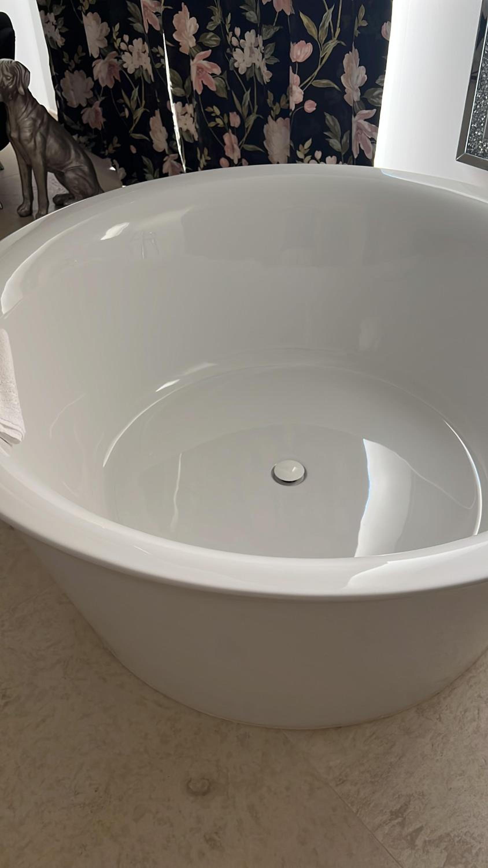 Deluxe Double Room with Bath - Photo 16