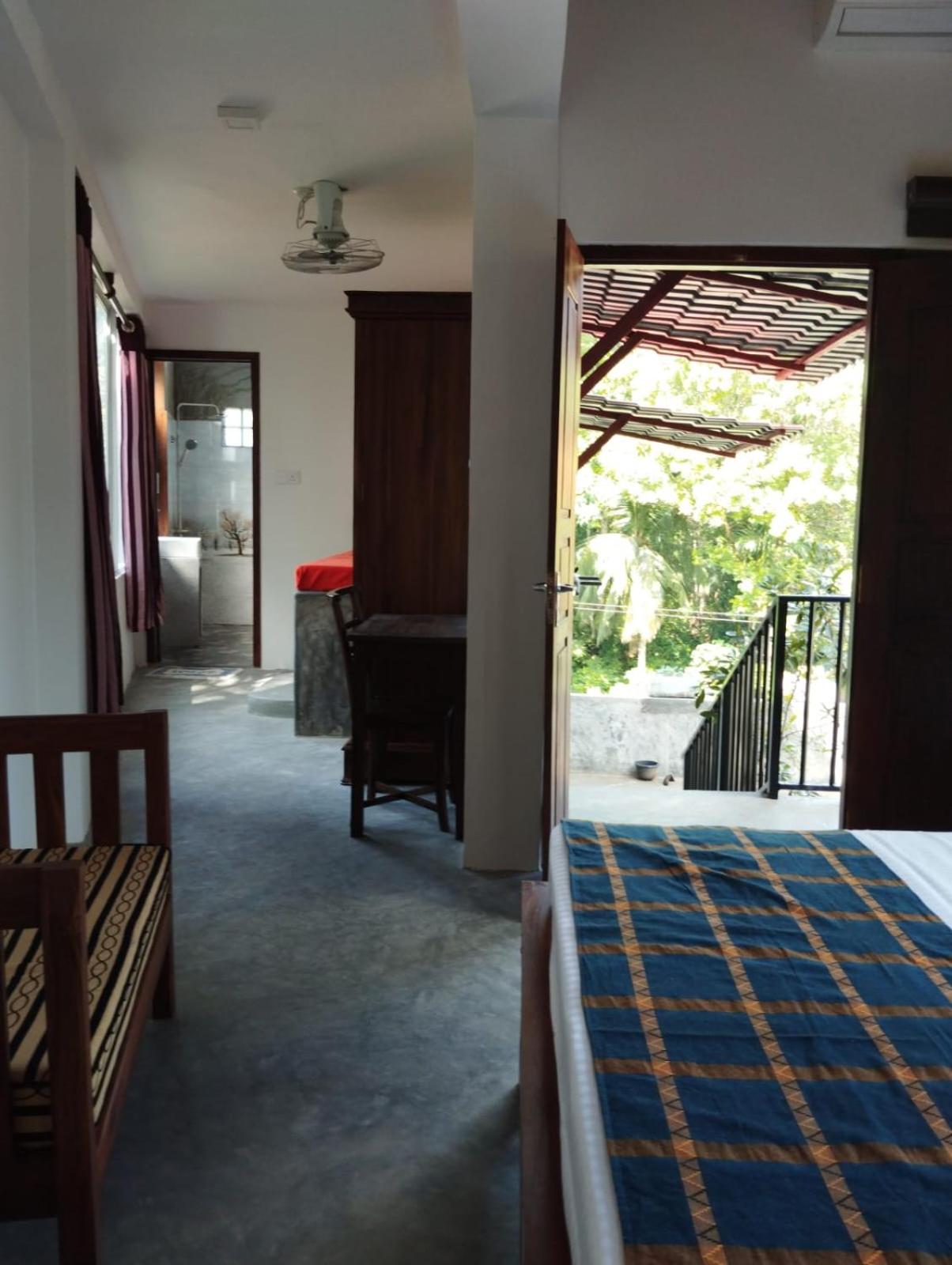 Superior Triple Room photo 2