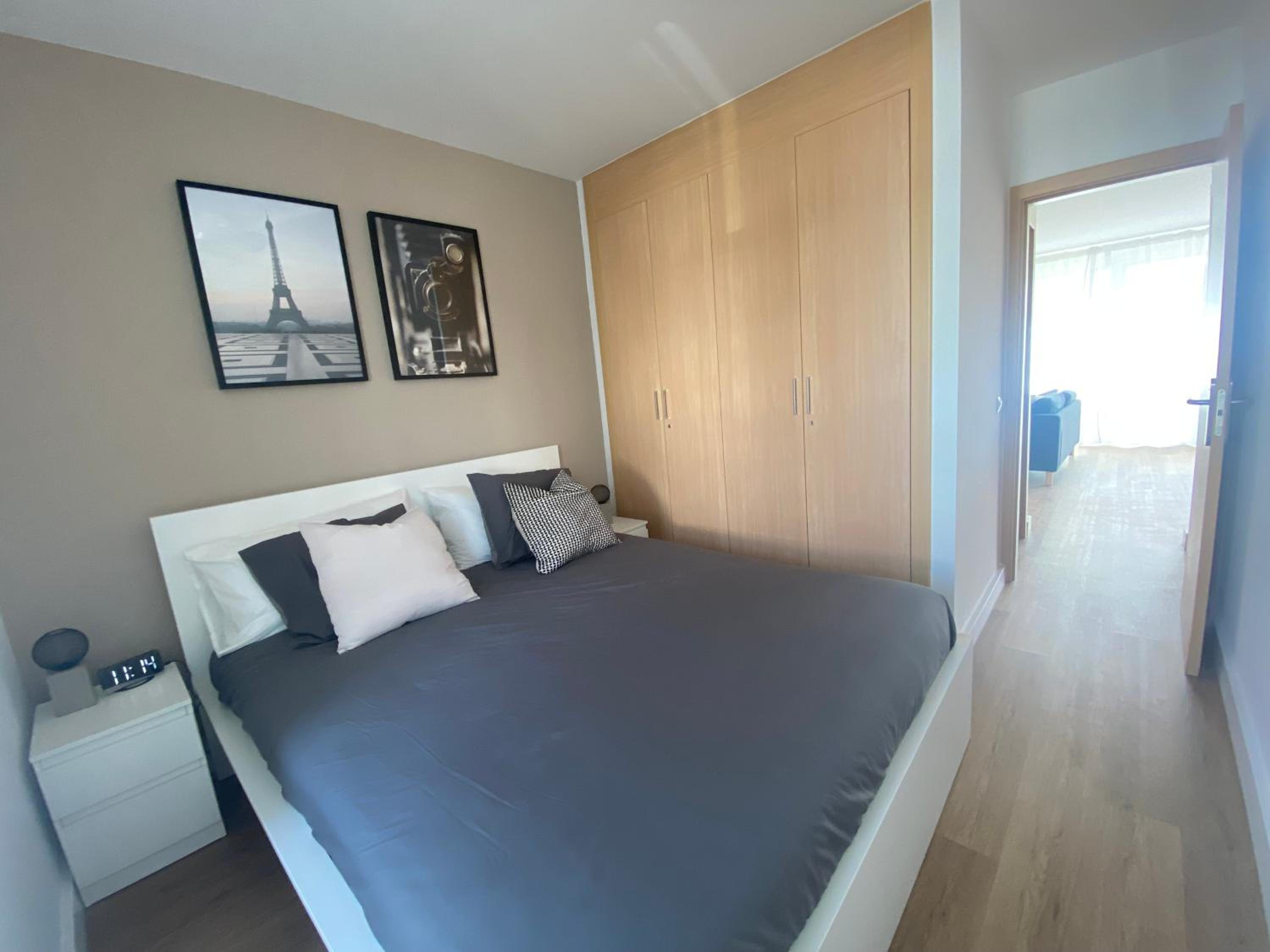 Apartamento con Balcón