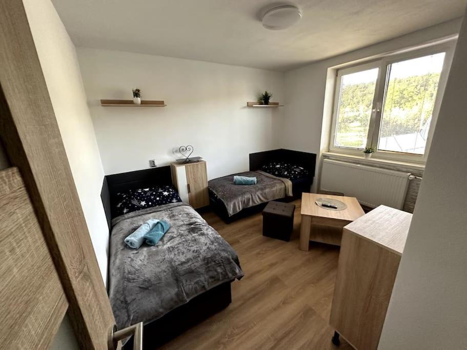 Three-Bedroom Apartment photo 3